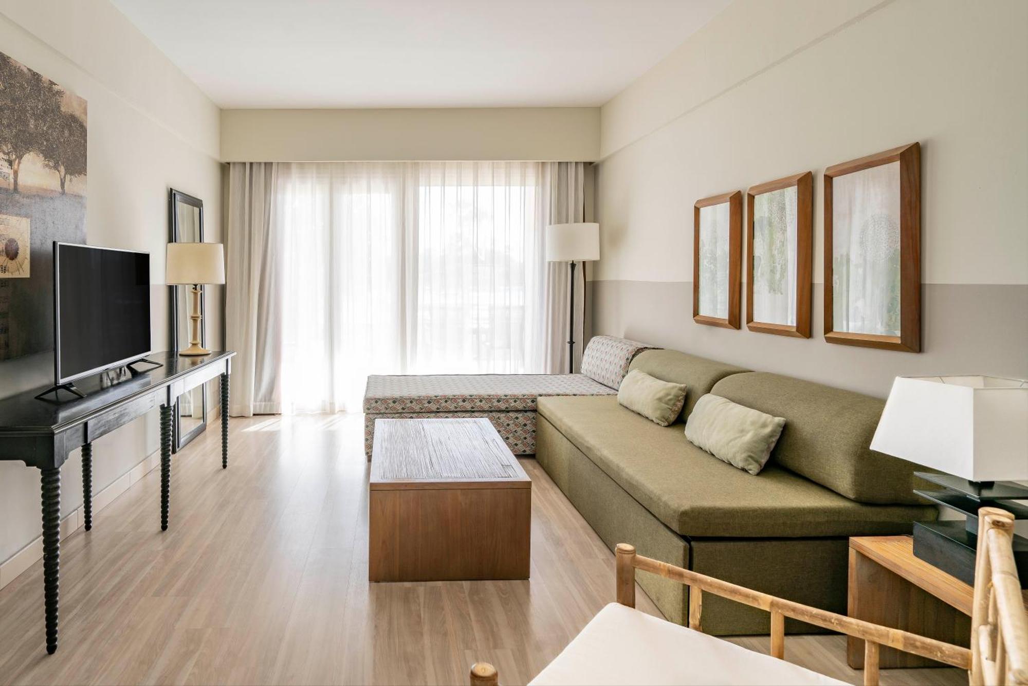 Vincci Costa Golf Hotel