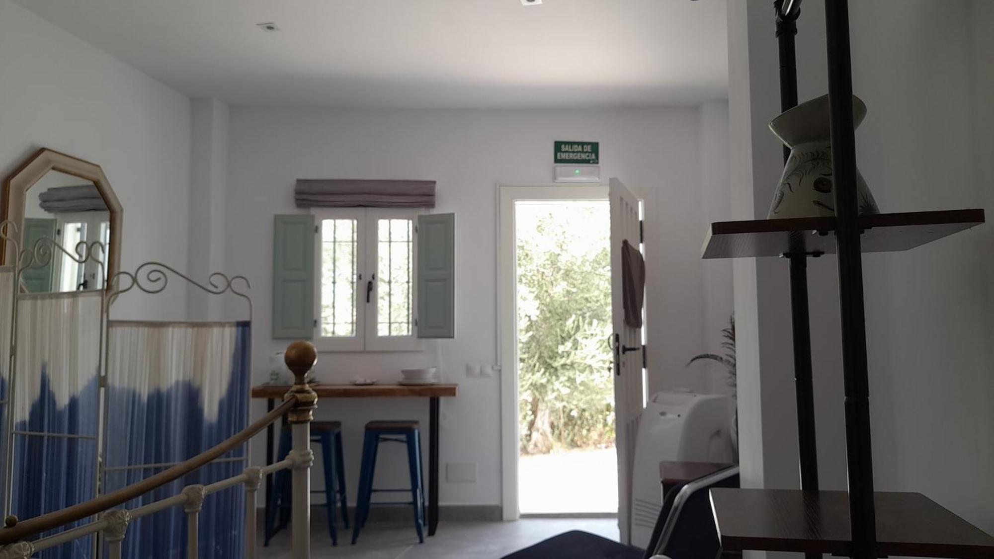 Guest house La Pluma Iznajar