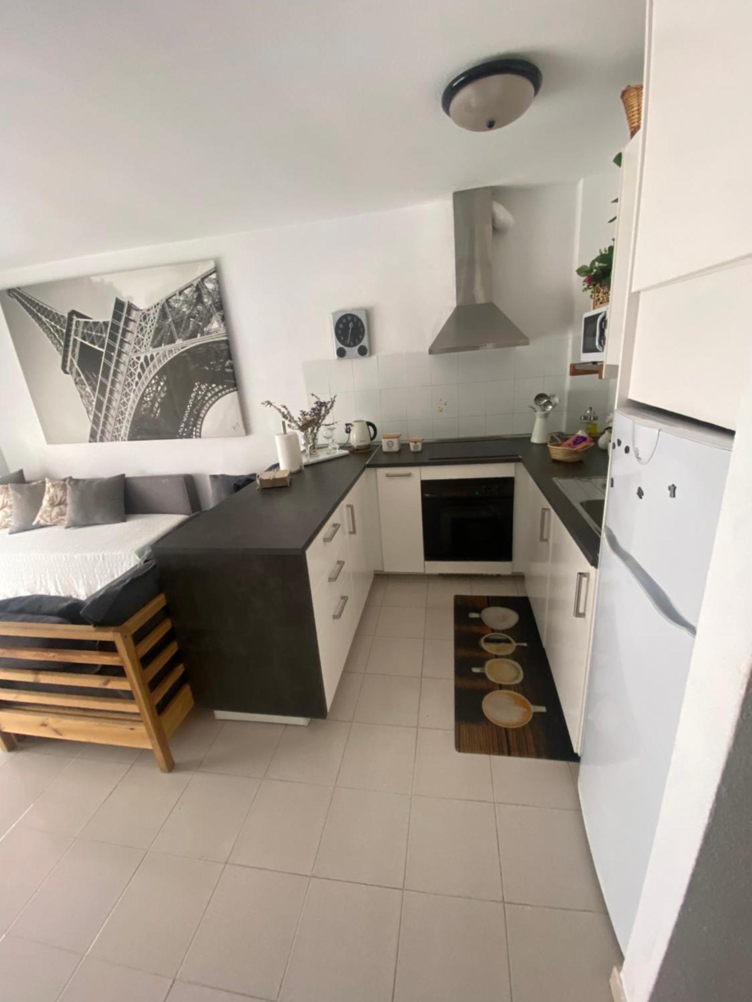 Tagara Apartment *