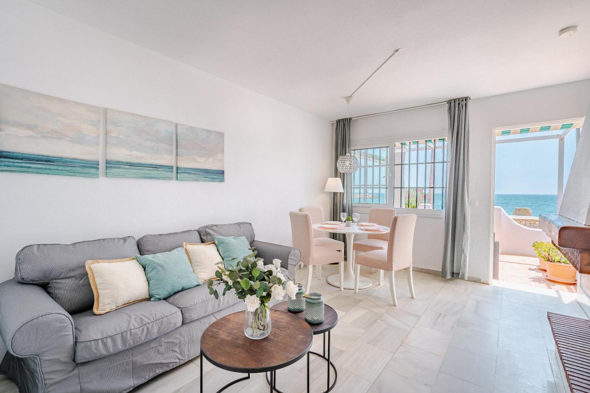 30 Beachhouse 15m Sea Duquesa Andalucia Apartment