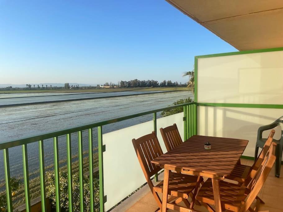 Delta De L'ebre, In Eucaliptus Apartamento *
