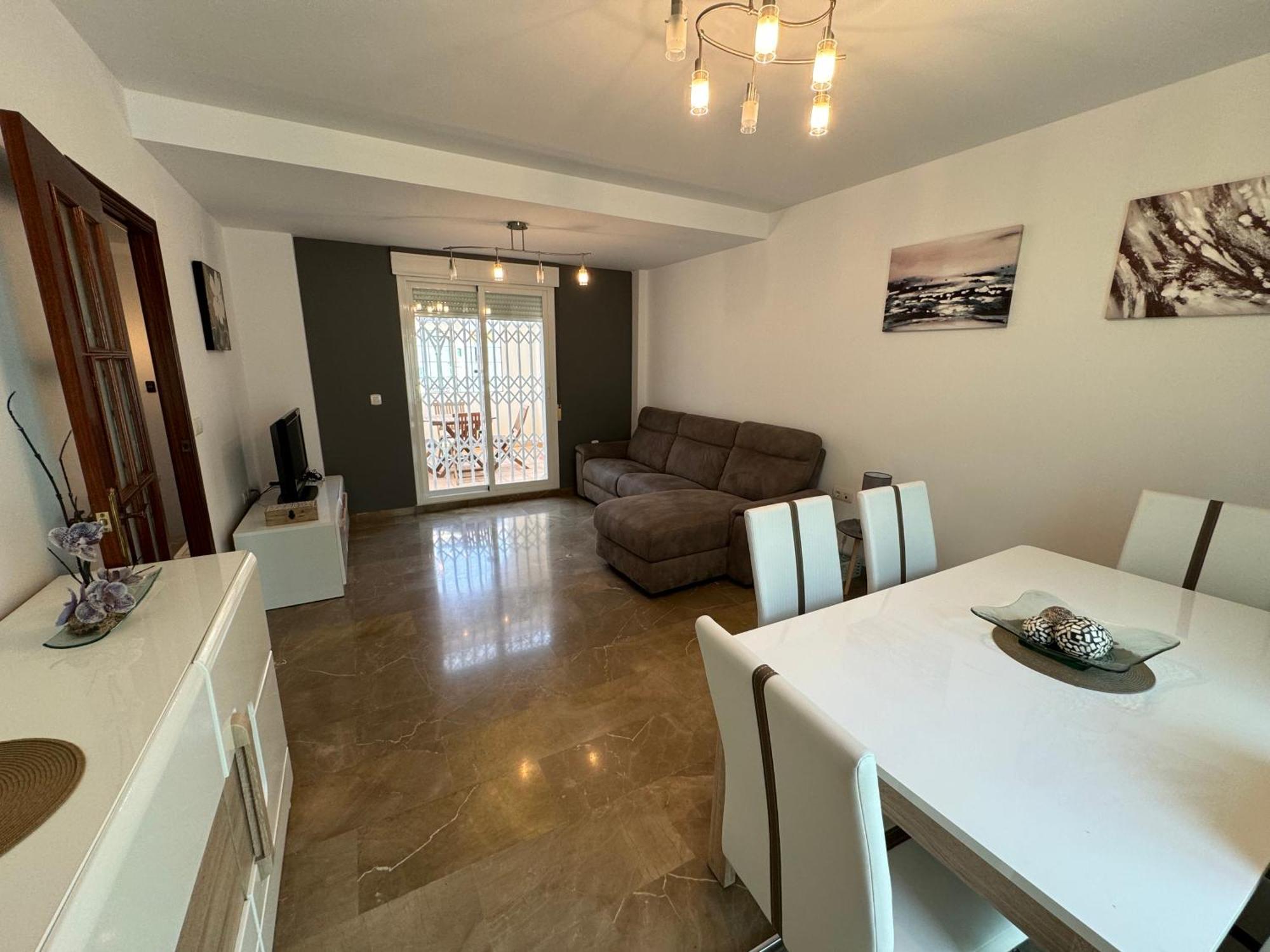 Global Pluton Apartamento Salobreña