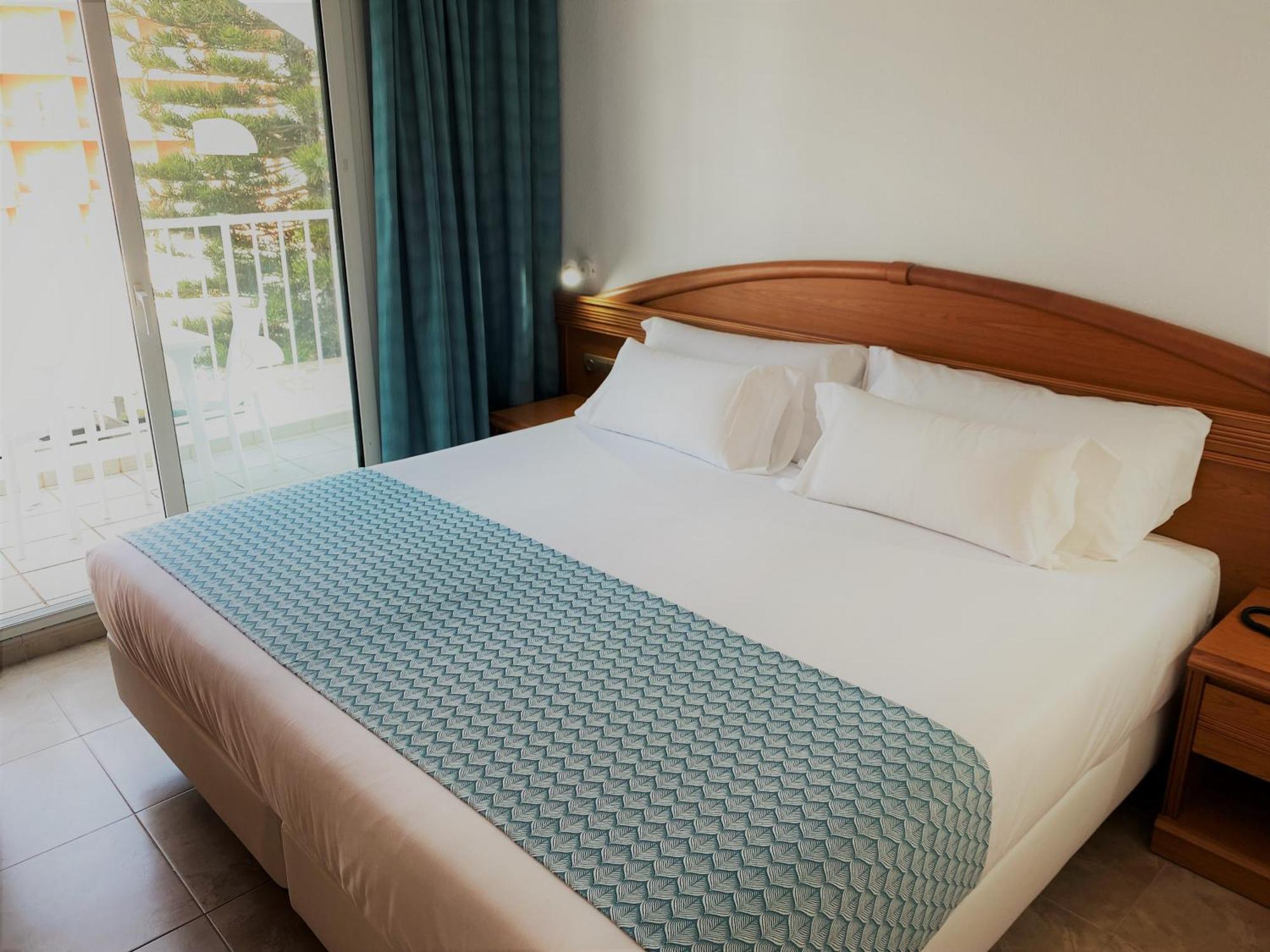 Apartahotel Bahía Serena Roquetas de Mar