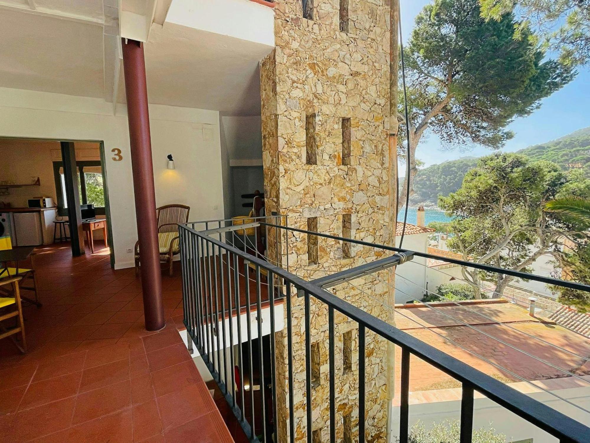 T3 - Charming Seaside Escape With Stunning Views Tamariu