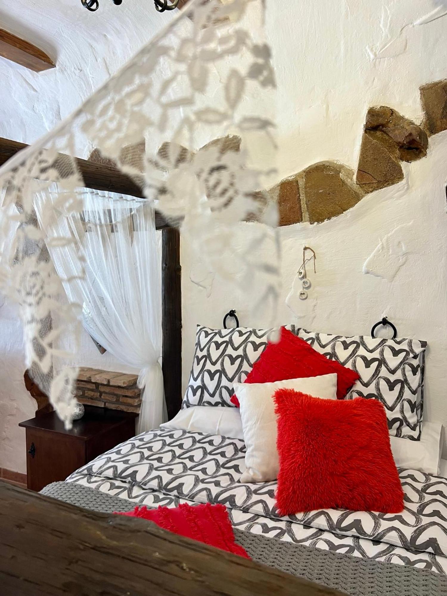 Cuevas De La Paz - Cave House Holidays * Los Carriones