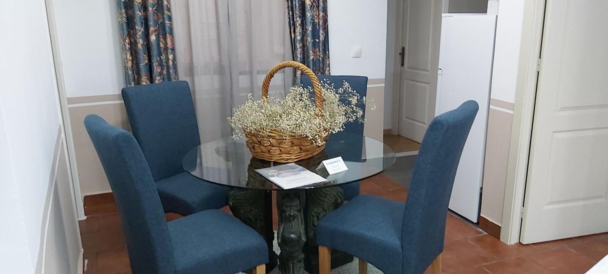 A 20 Metros De La Mezquita Catedral ,apartamentos Turistico Cespedes 5 Apartamento *