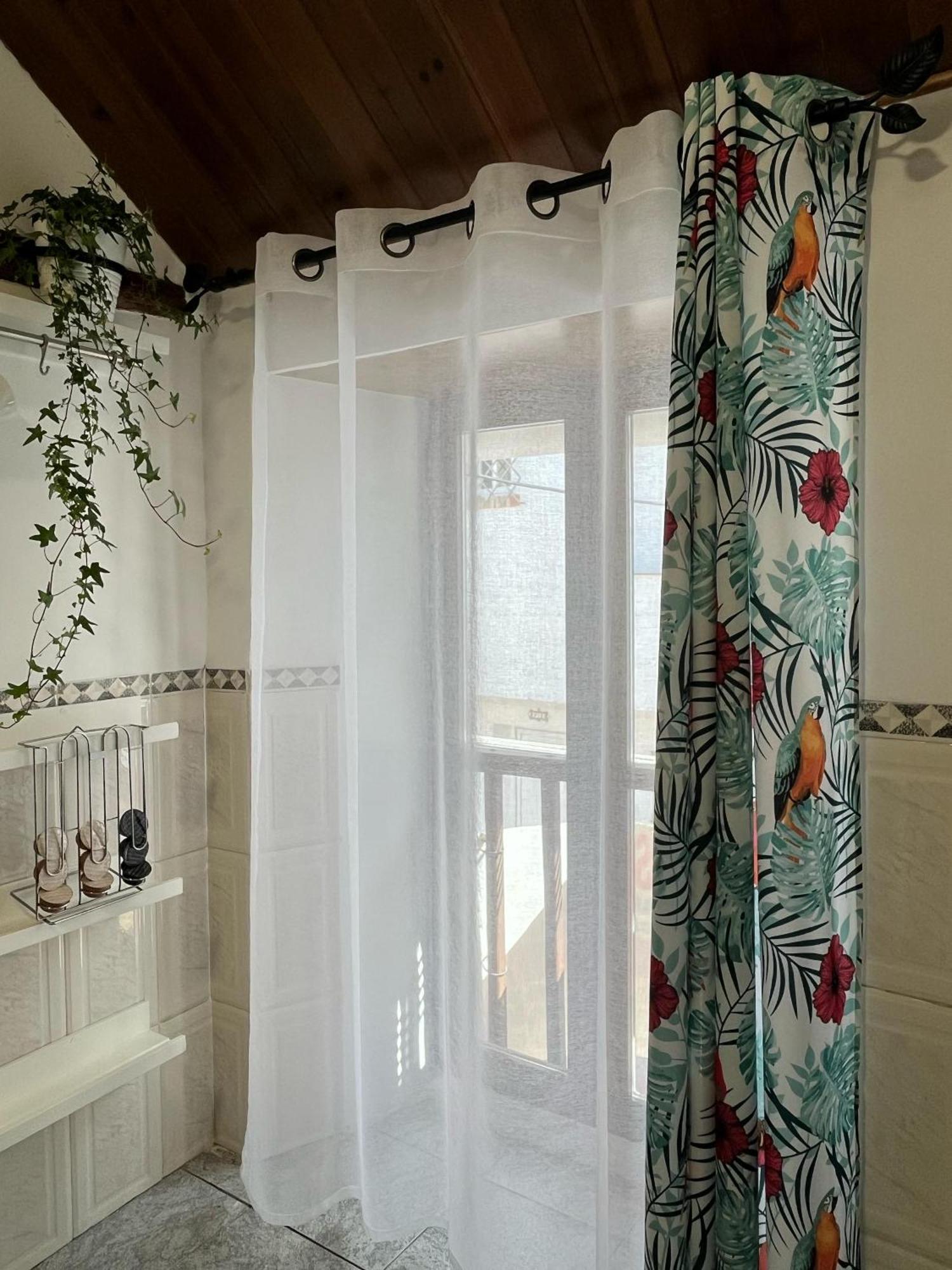 Free Parking, 40 Meters From The Beach, Wi-fi, Ac Apartamento