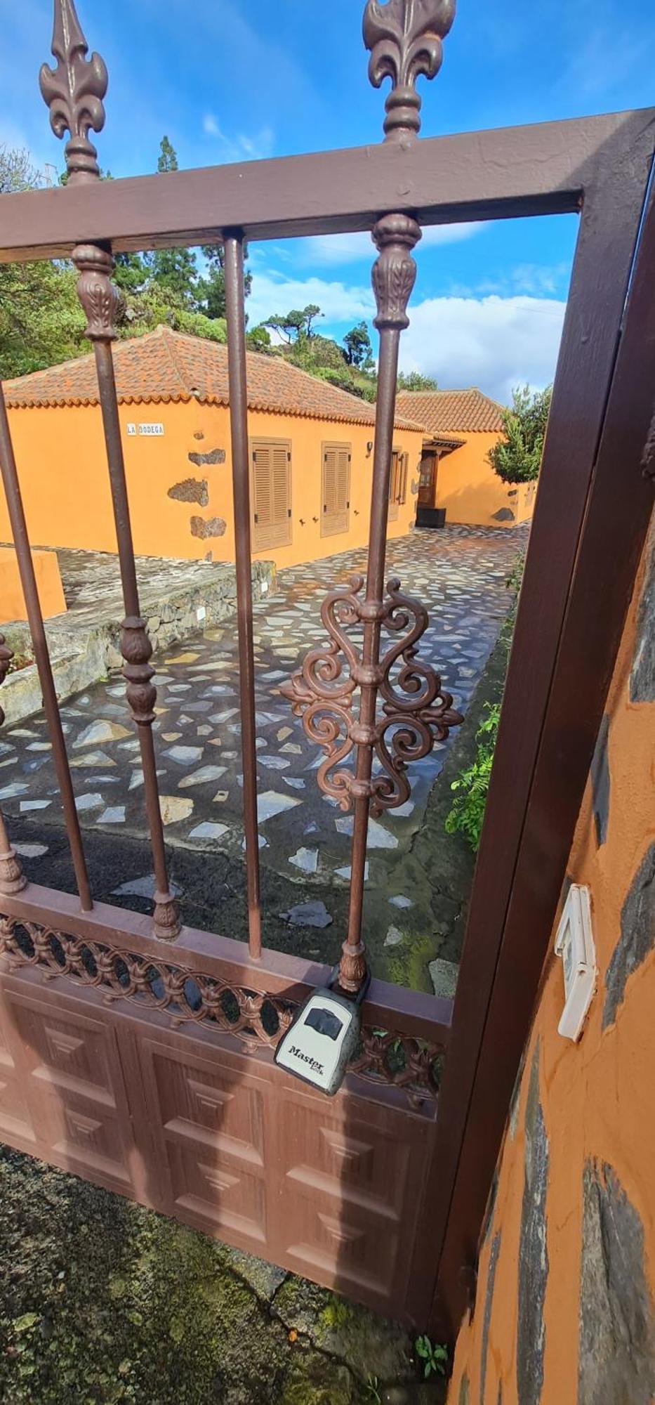 La Bodega