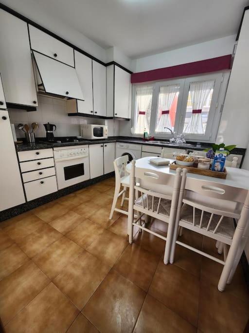 Duplex Rua Sol - Netflix Laxe