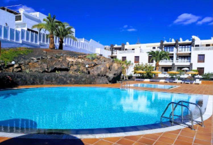 2 Bedroom On Popular Complex * Tias