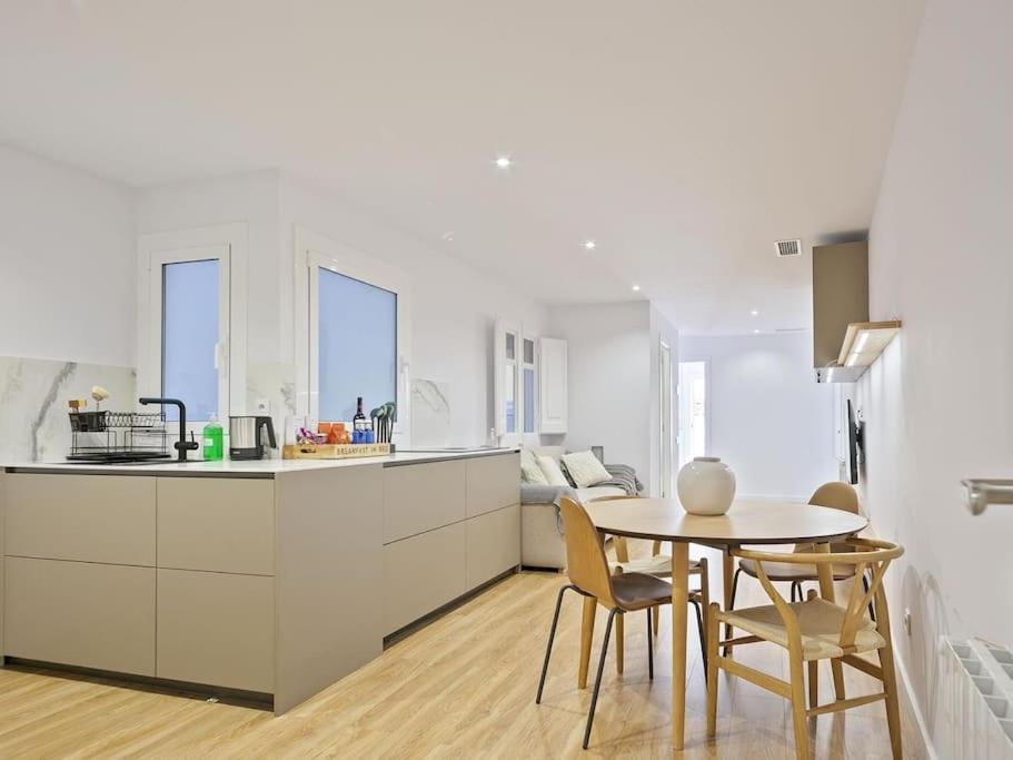 Exclusivo A 15 Min De Barcelona Apartamento *