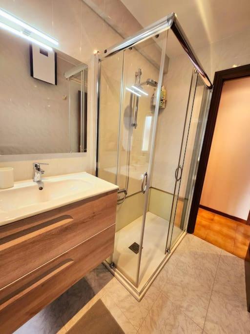 Apartamento Duplex Rua Sol - Netflix *