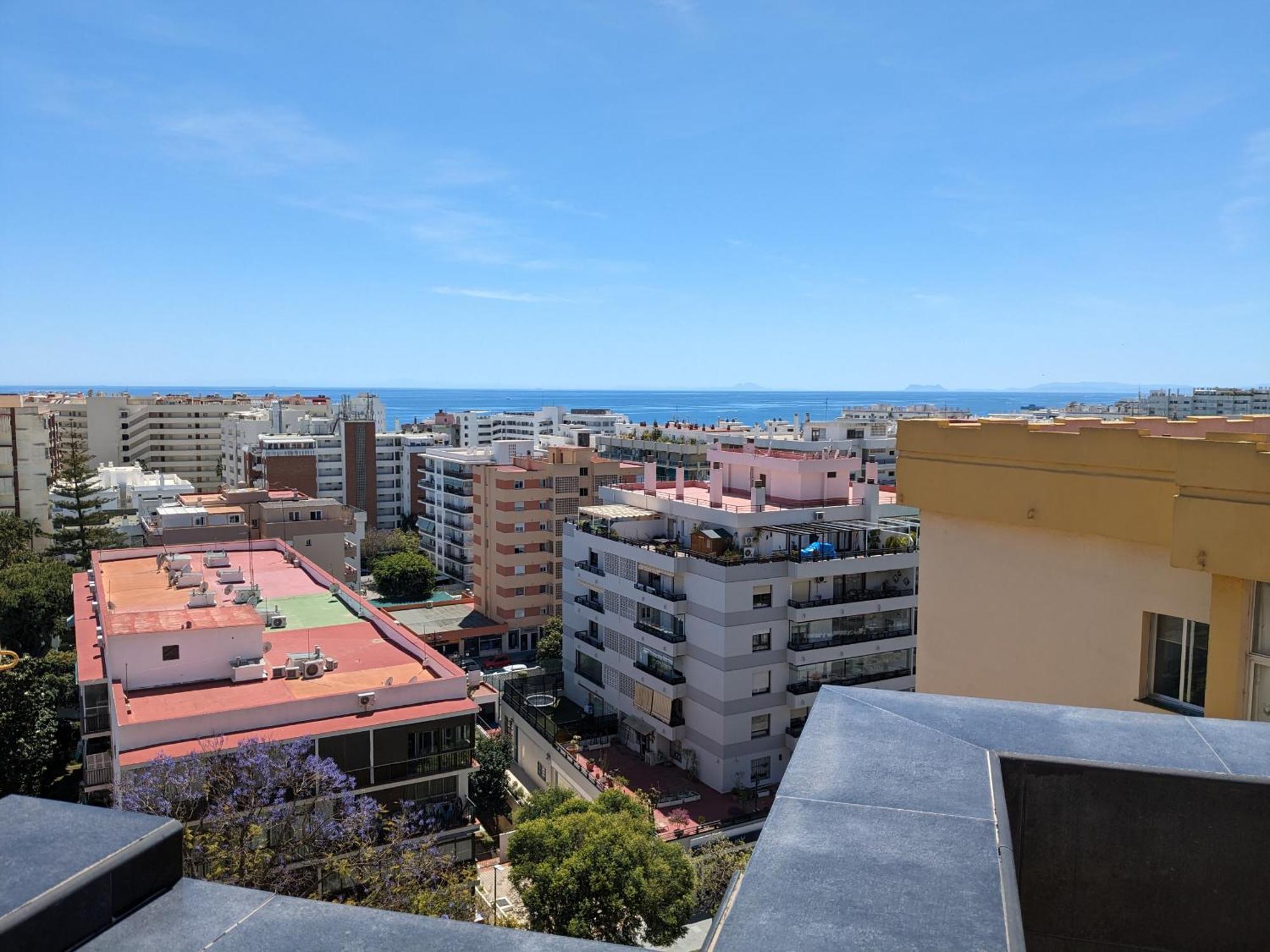 Con Vistas Y Terraza En Apartamento *