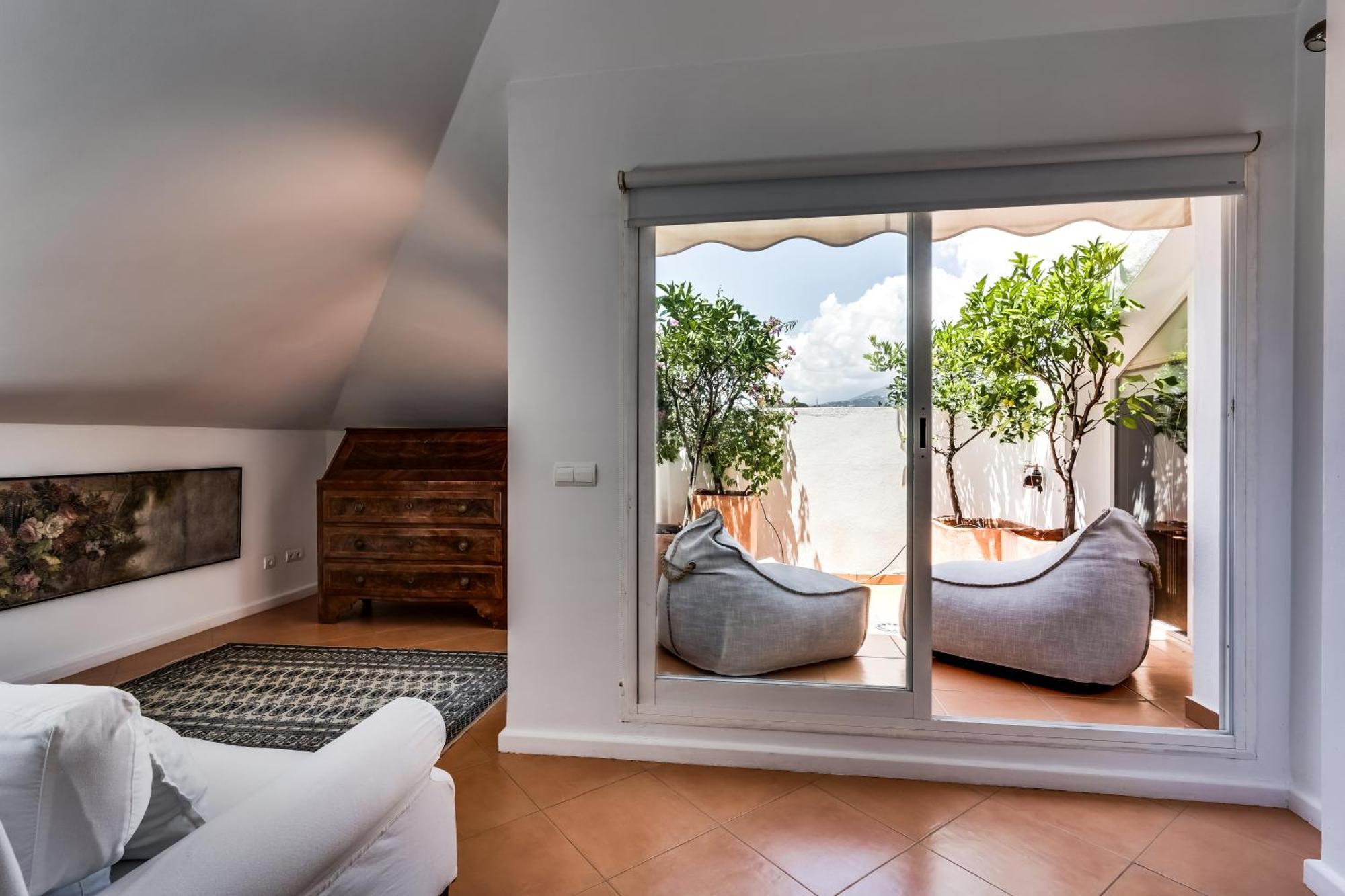 Hotel Molo Luxury Puerto Banus Marbella