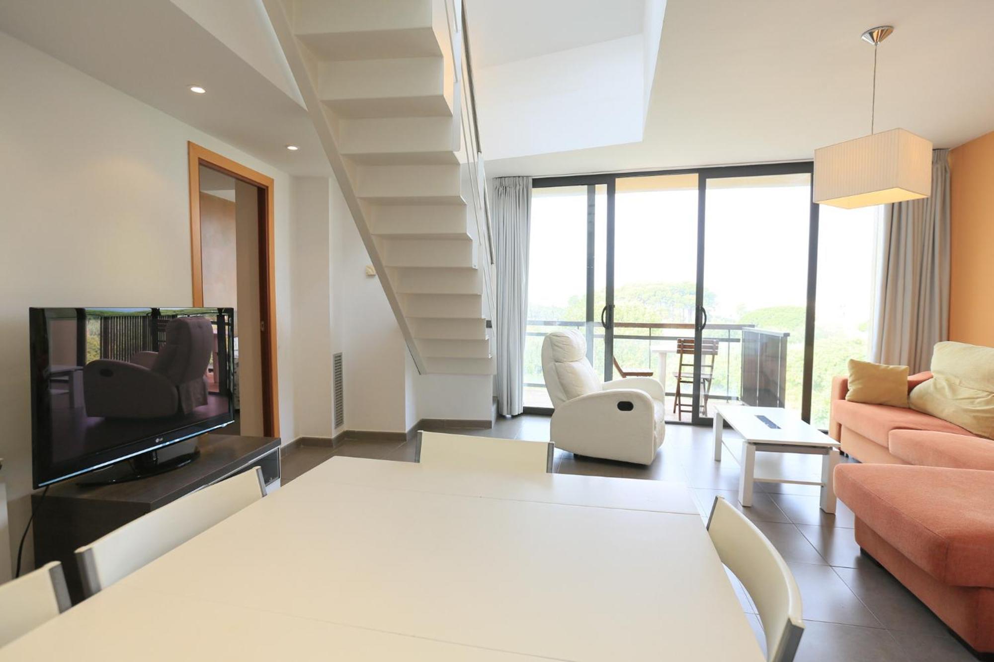 Apartamento Ciutadella Atico - Only Families Cambrils