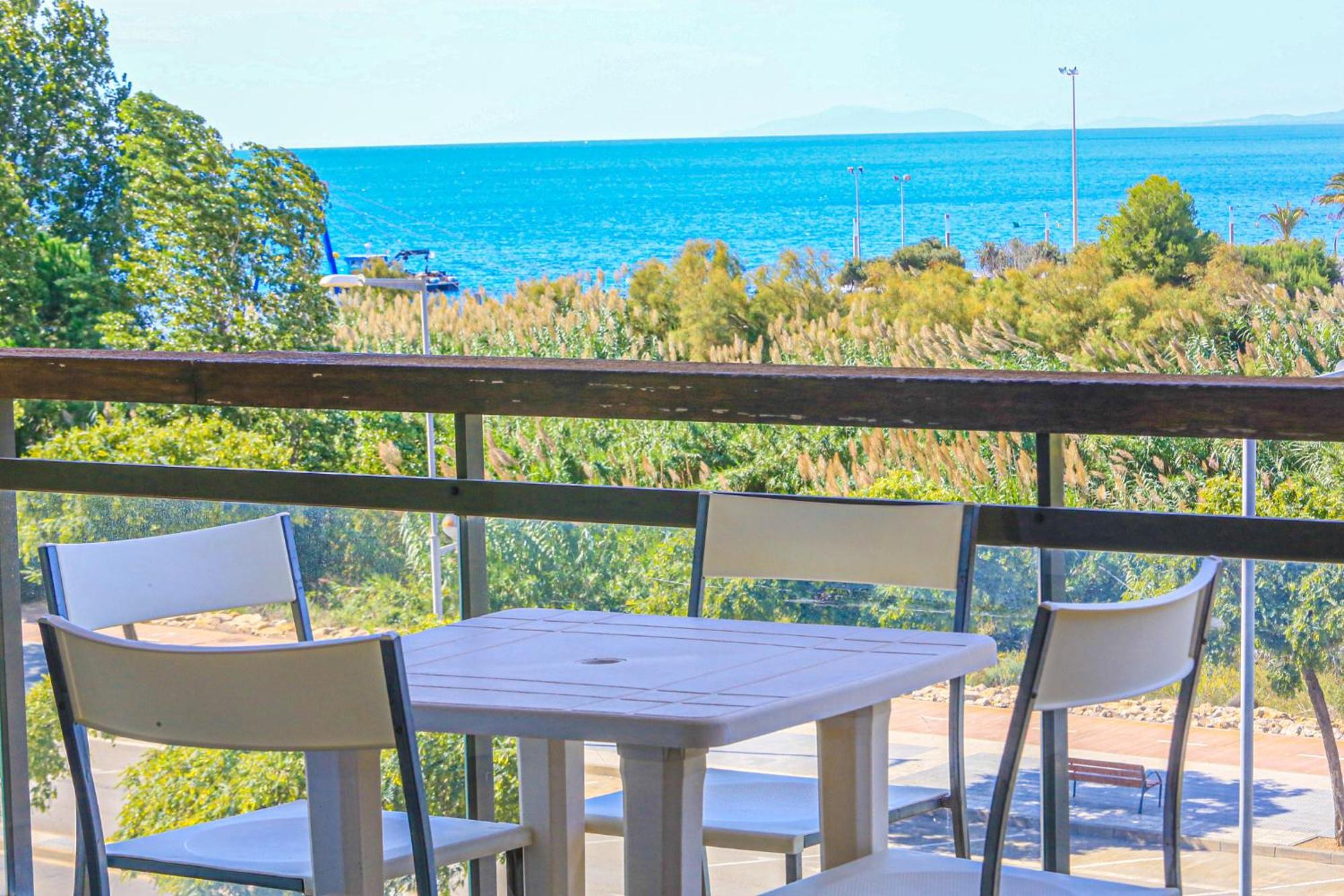 Ciutadella Atico - Only Families Apartamento Cambrils