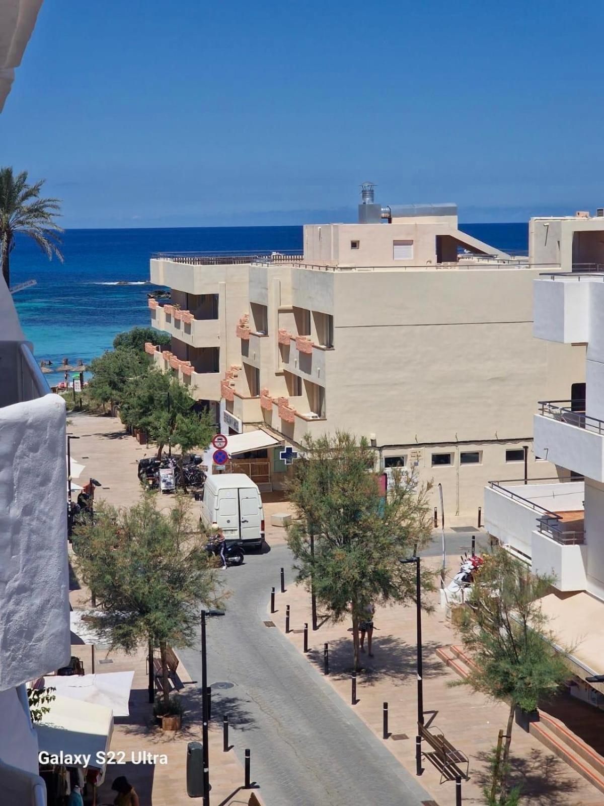 Apartment Apt Calmacabana A 50m Dal Mare Es Pujols