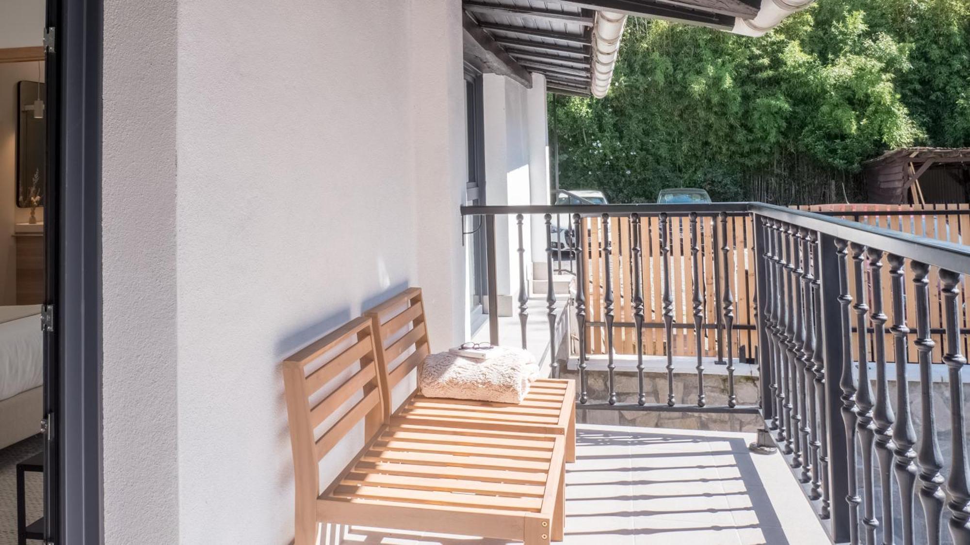 Adaka Farm stay *
