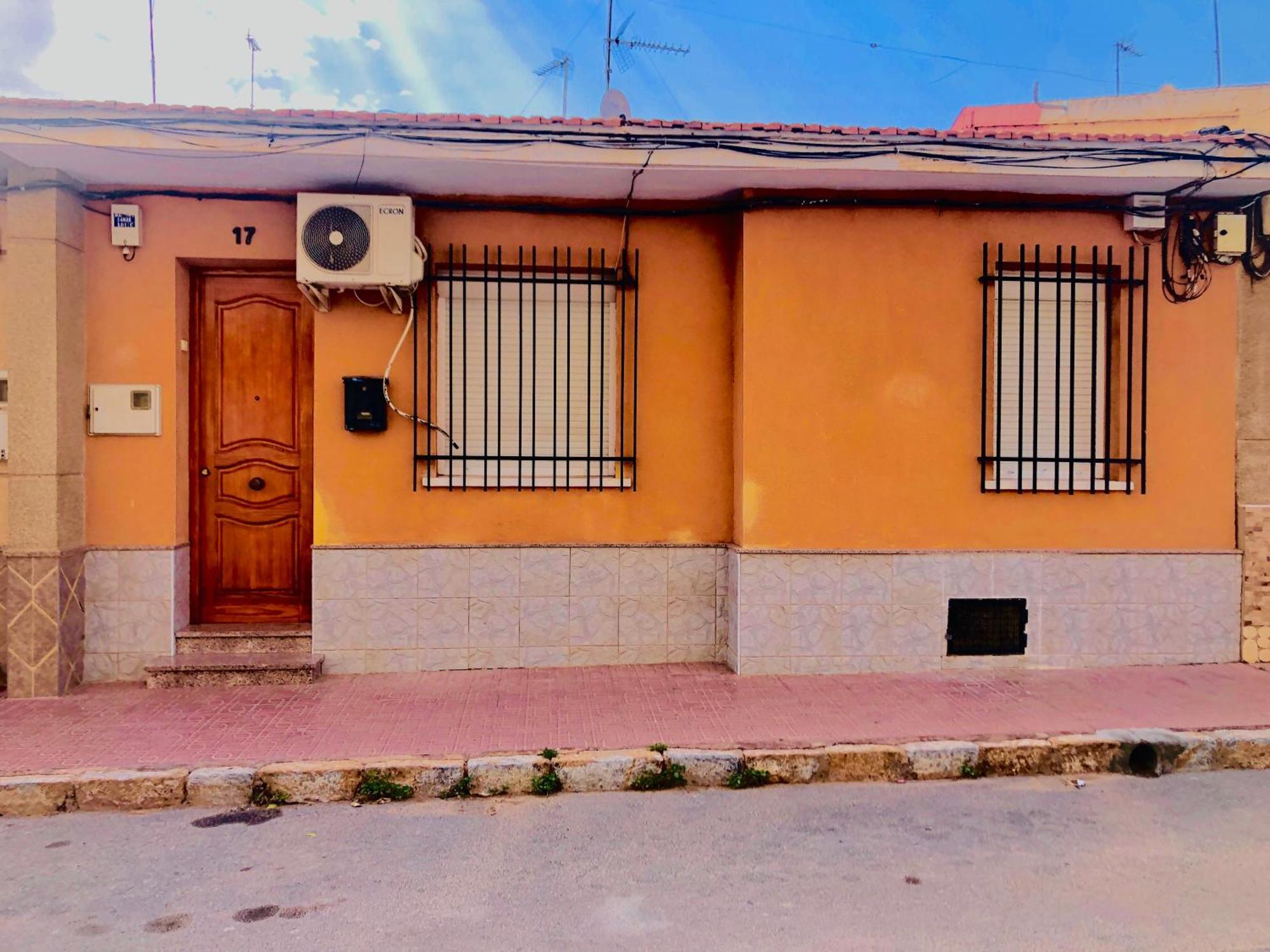 Casa Soto -ubicacion Privilegiada-aparcamiento En Tu Puerta Y Acceso Rapido A Servicios- Playas Y Lugares De Interes- Netflix Y Prime Activados Aguilas
