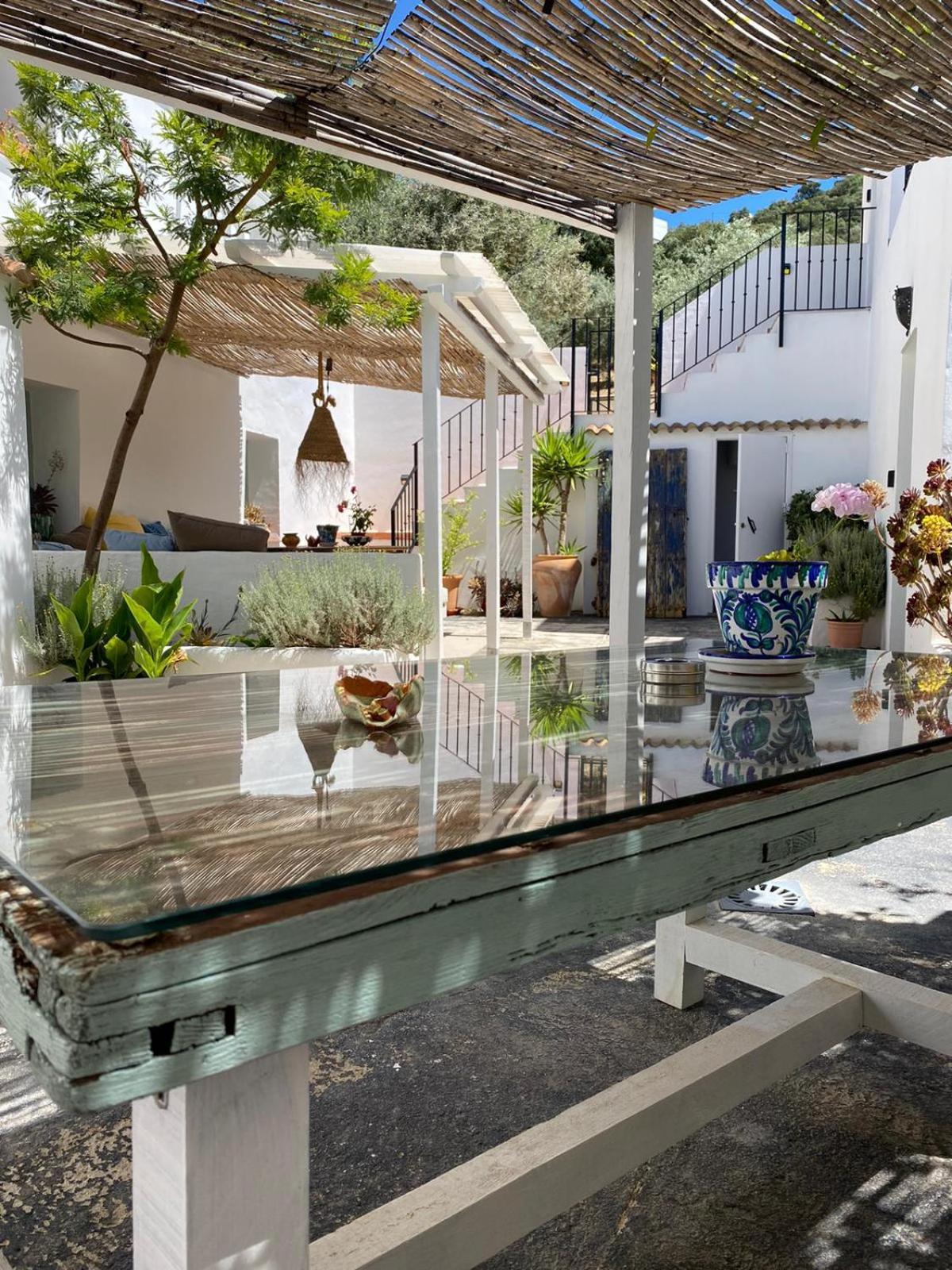 La Pluma Guest house Iznajar