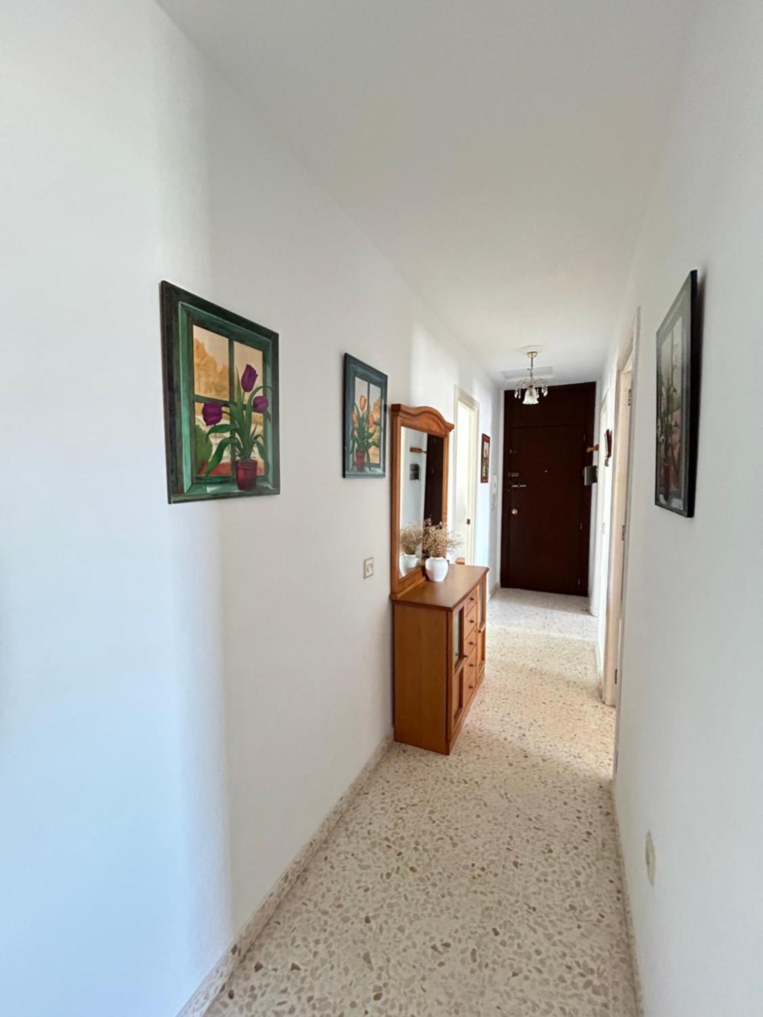 Piso De 3 Con Excelente Ubicación En Vejer