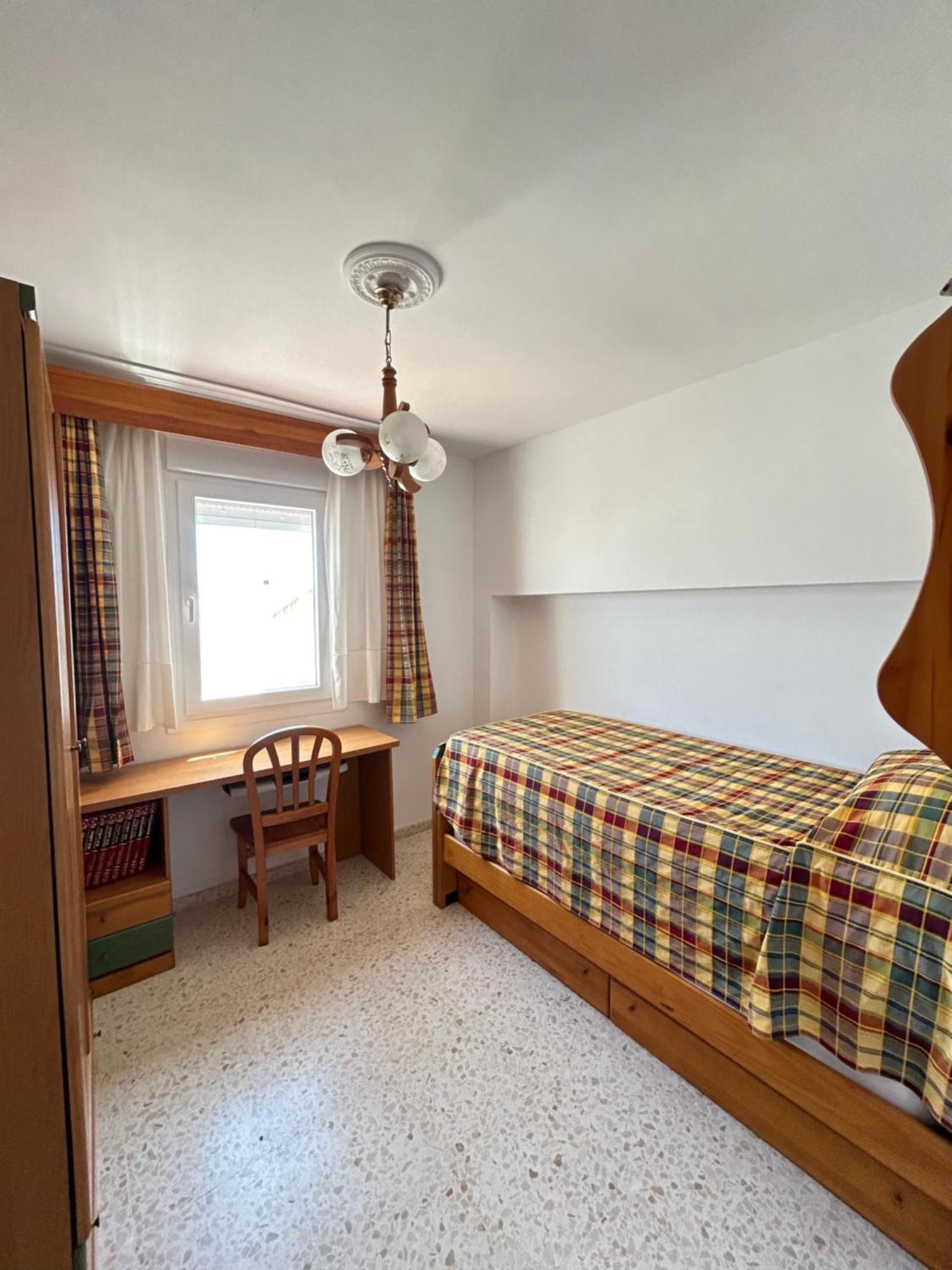 Apartamento Piso De 3 Con Excelente Ubicación En Vejer