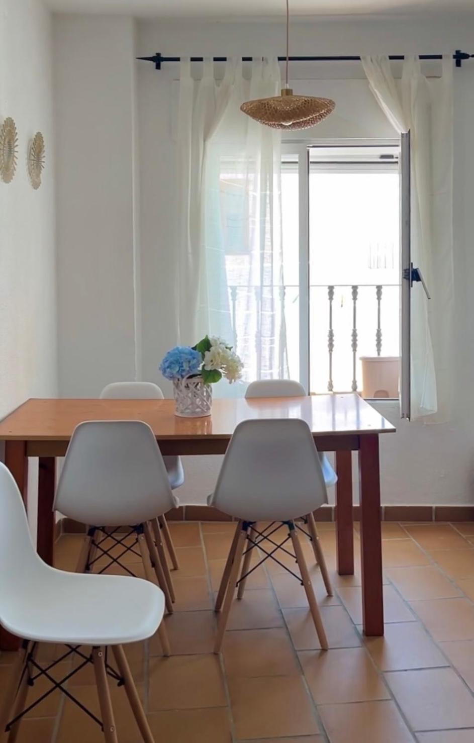 Apartamento En El Casco Histórico, A 5 Min Playa. *