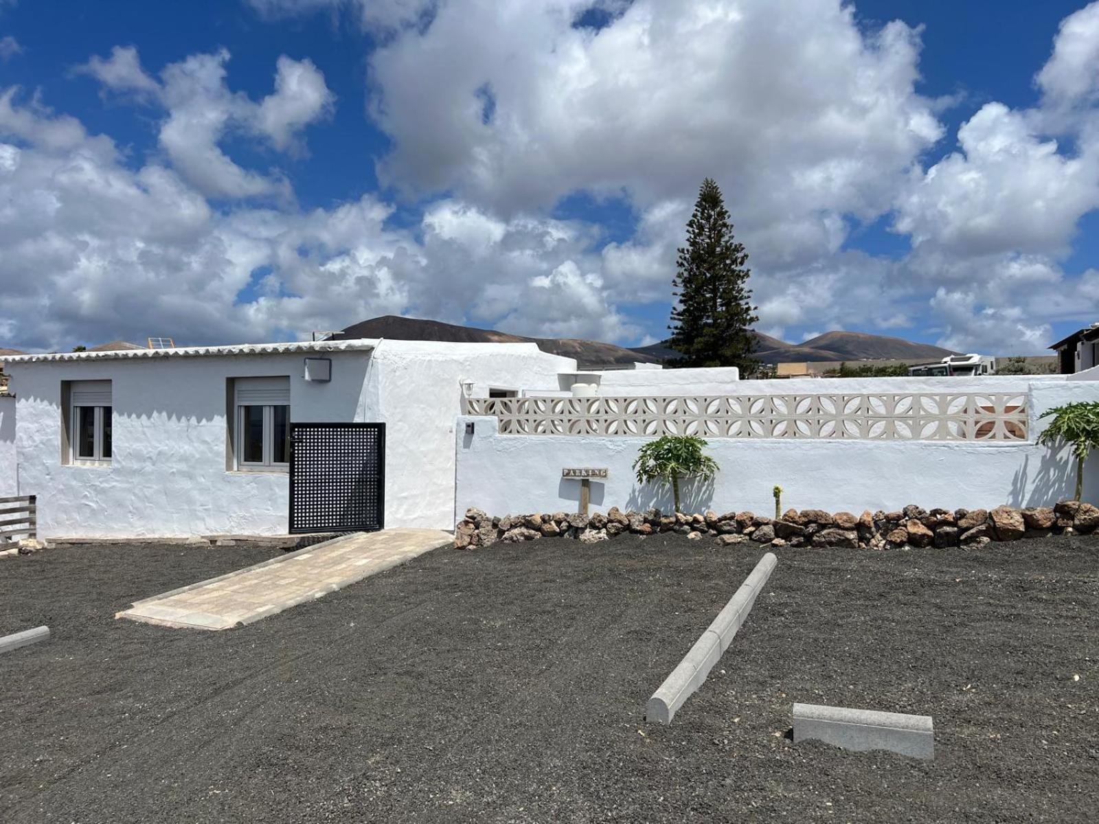 Casa 18a * Tias