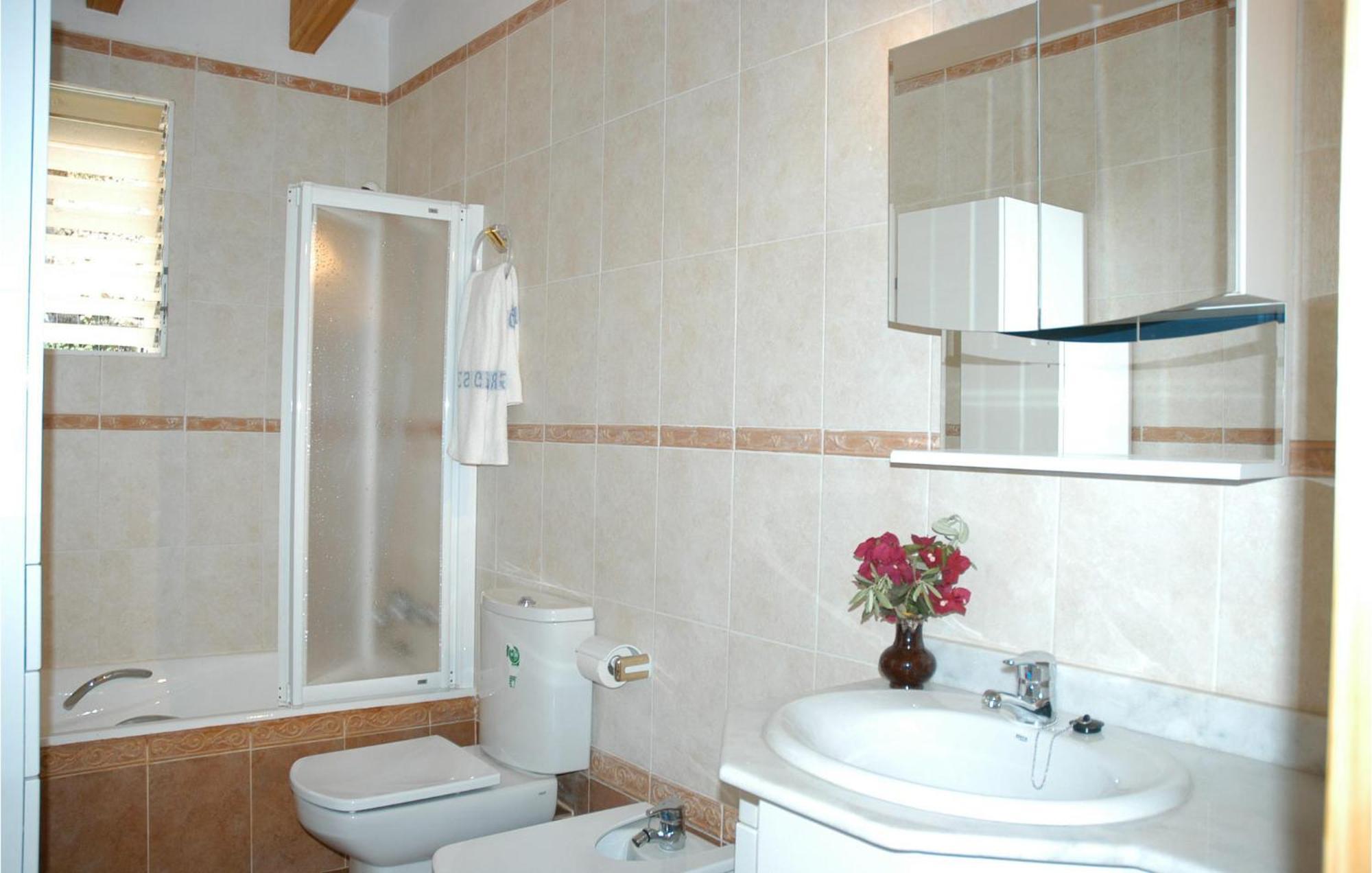 Nice Home In Estellencs With Kitchen * Estellencs (Mallorca)