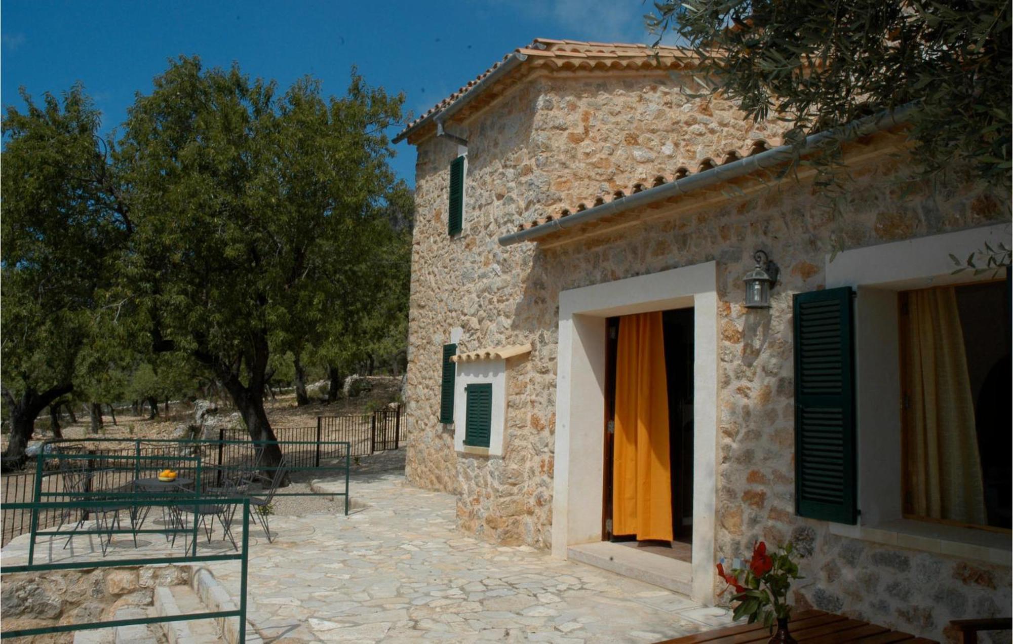 Nice Home In Estellencs With Kitchen Holiday home