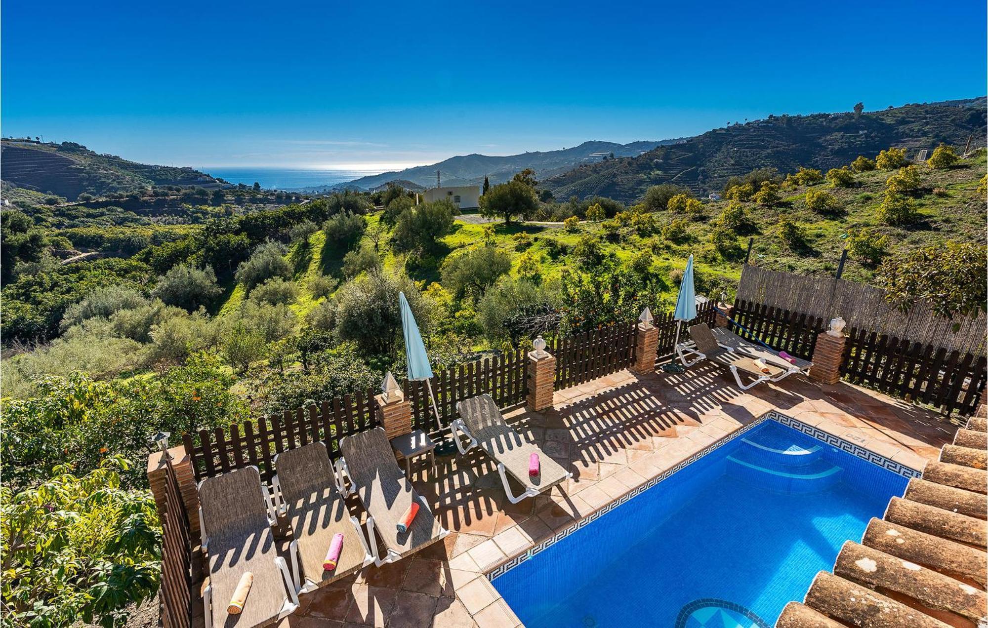 Amazing In With Kitchen Holiday home *