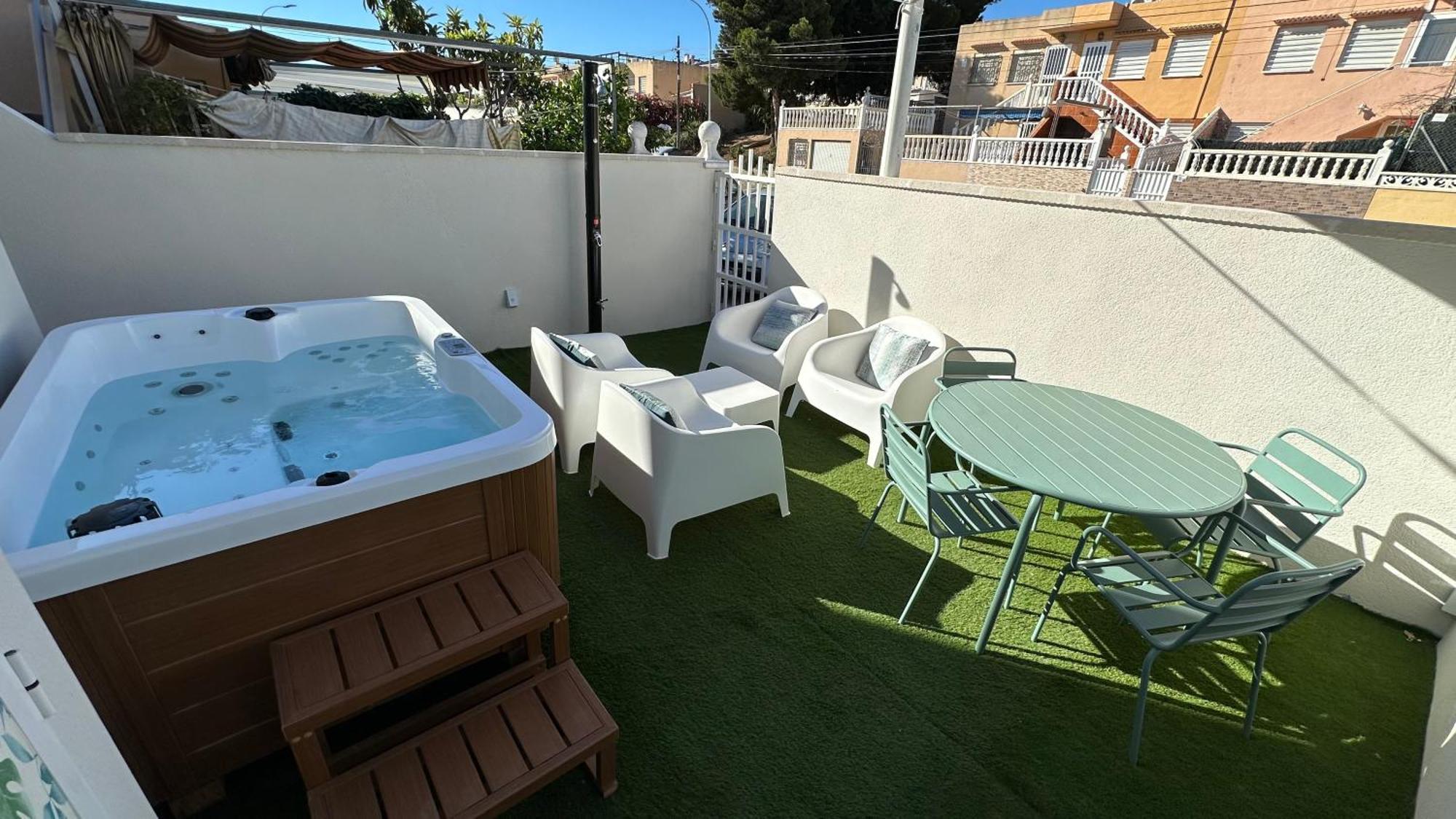 Jacuzzi Y Vistas Al Mar- Aledama Homes Apartamento