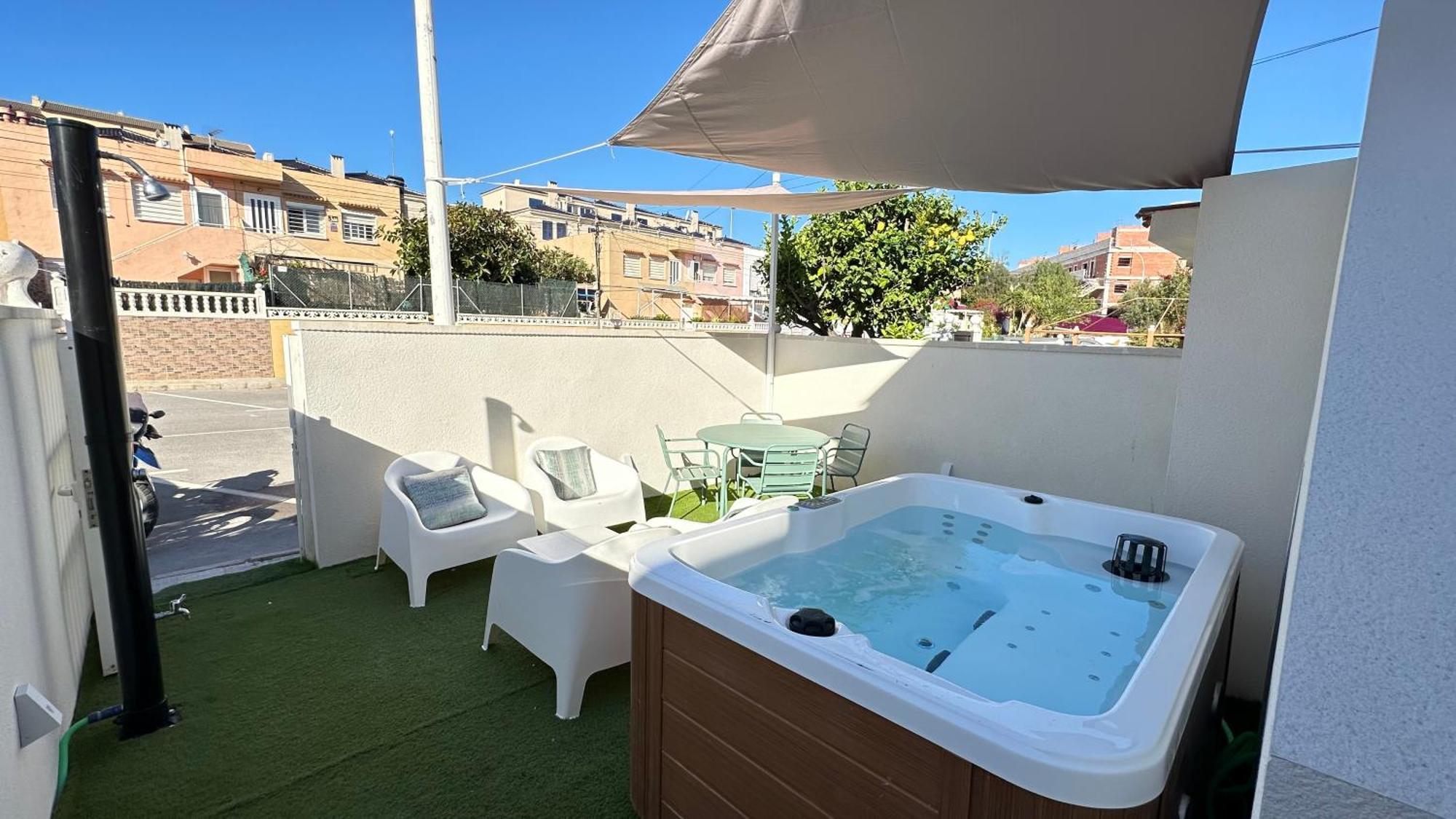 Jacuzzi Y Vistas Al Mar- Aledama Homes
