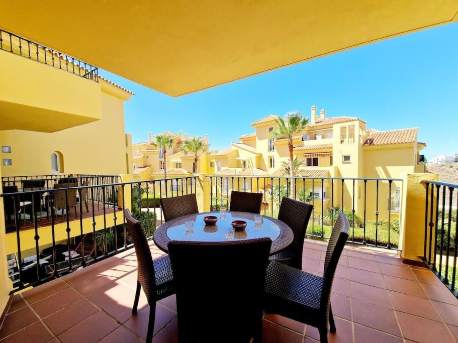 Apartamento Atalaya 3 Bedrooms *