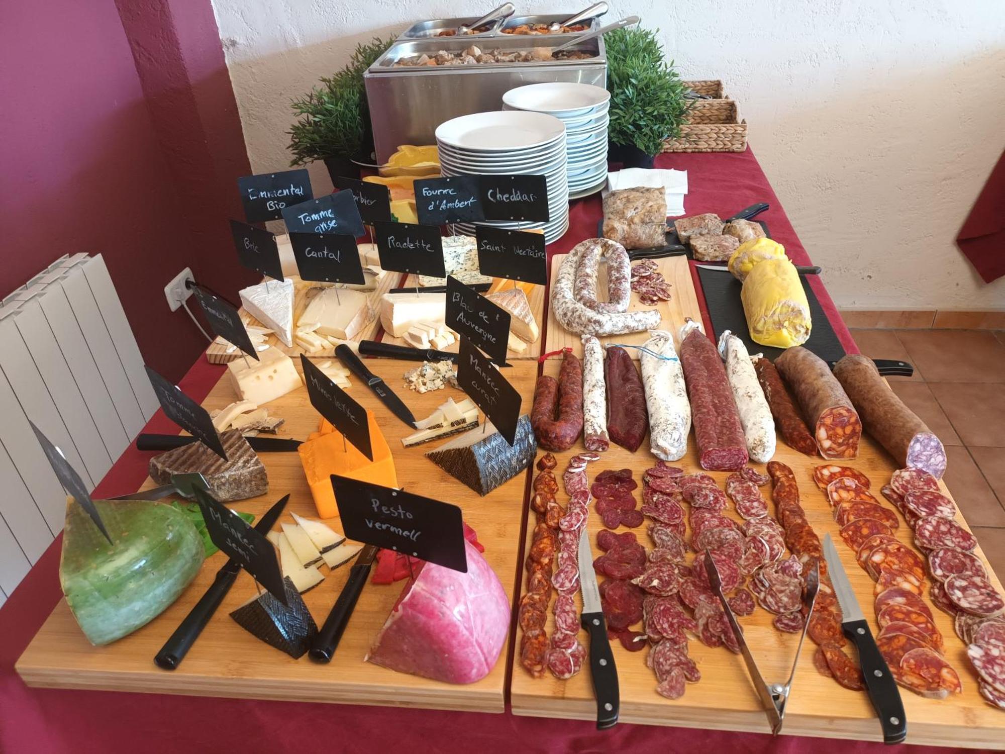 El Sindicat De Camins De Pedra Apartment Tarres