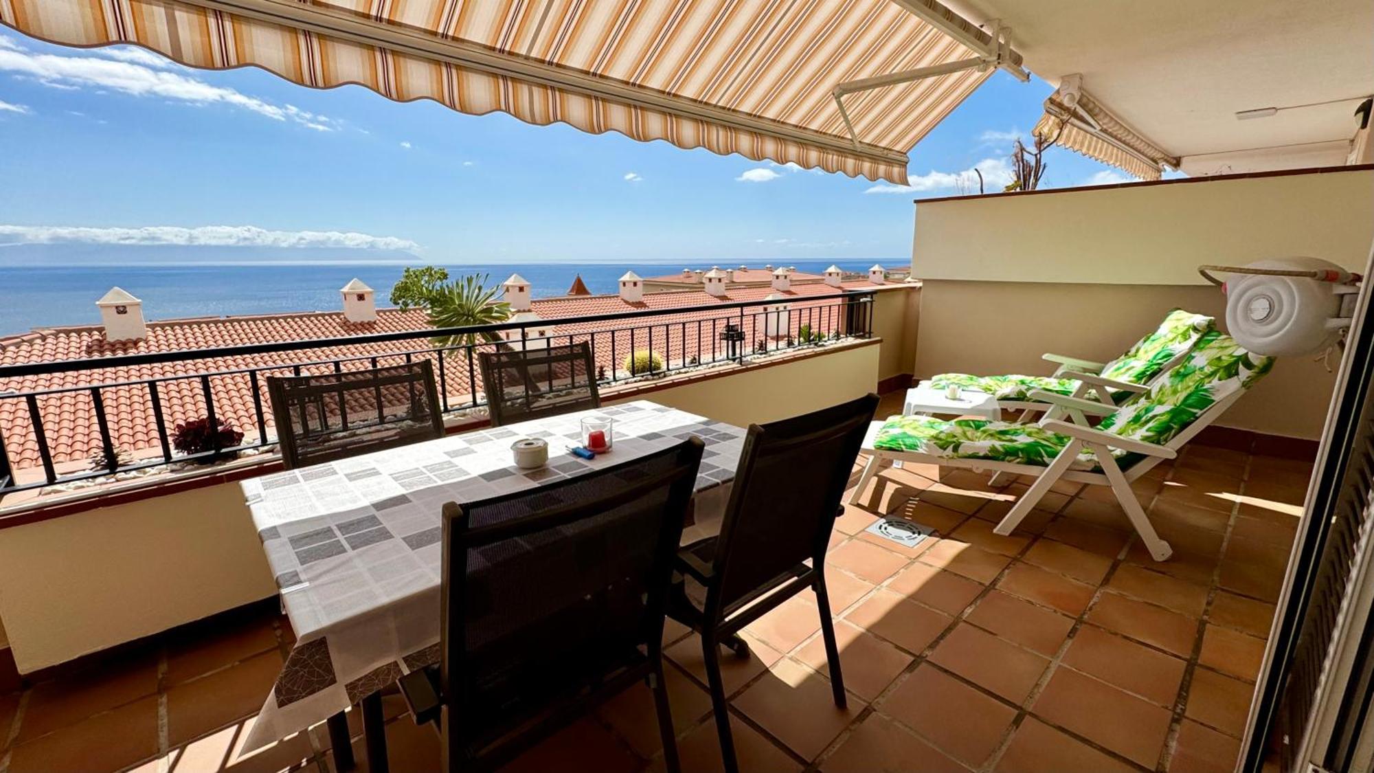 Santiago Seaview - Sun Terrace And Pool Apartment