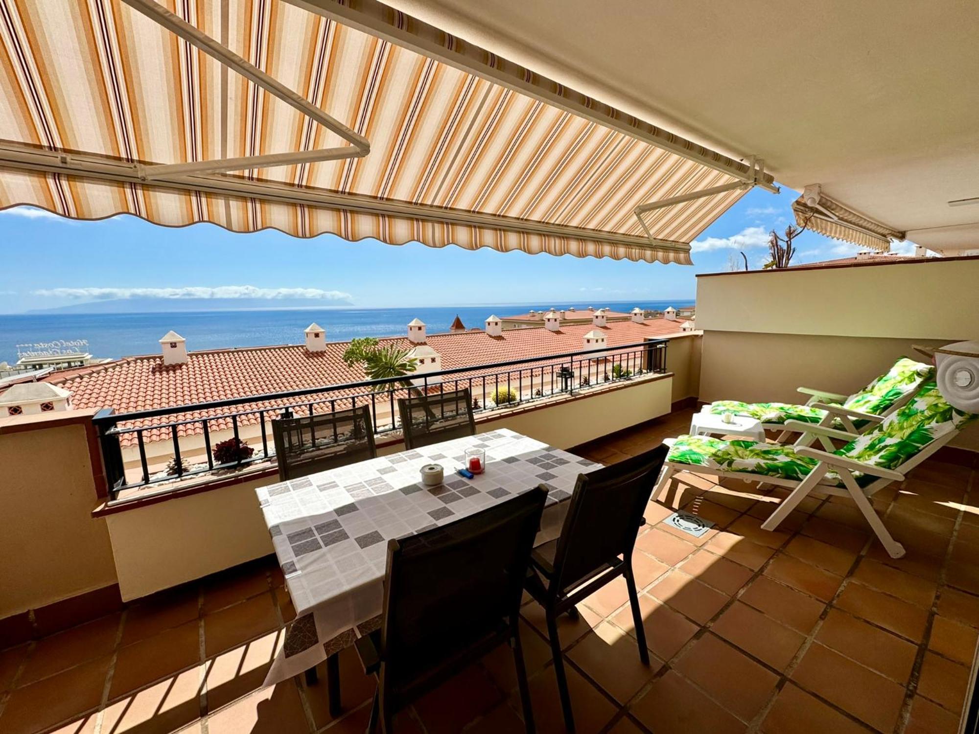 Apartment Santiago Seaview - Sun Terrace And Pool