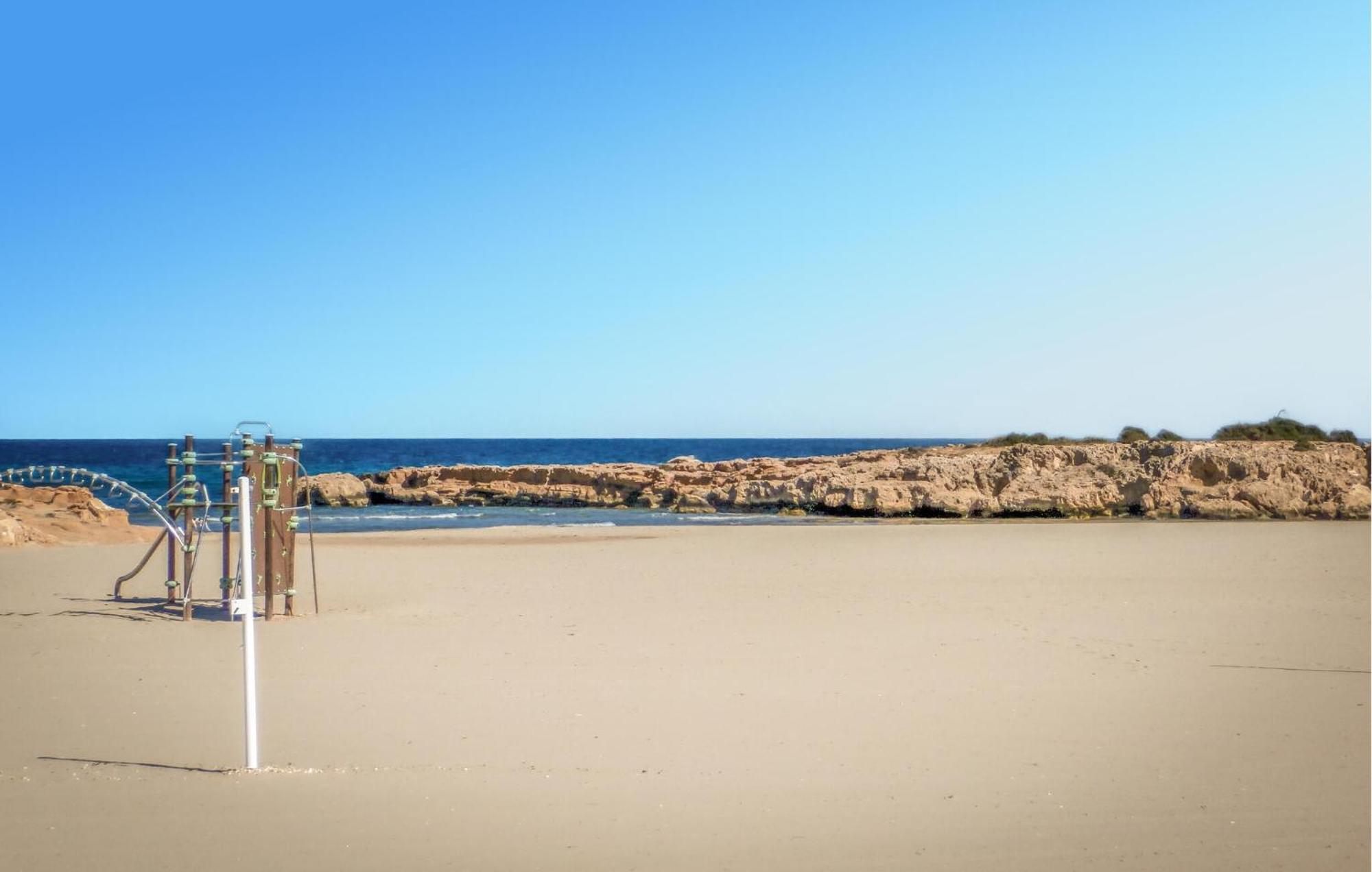 Apartamento Amazing In With Wifi Oriola (Orihuela)