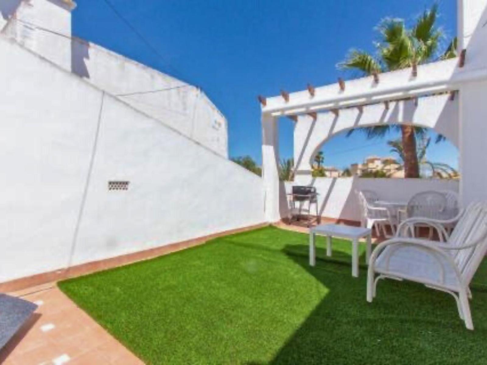 Ancora 4 En Urbanizacion Con Piscina Torrevieja