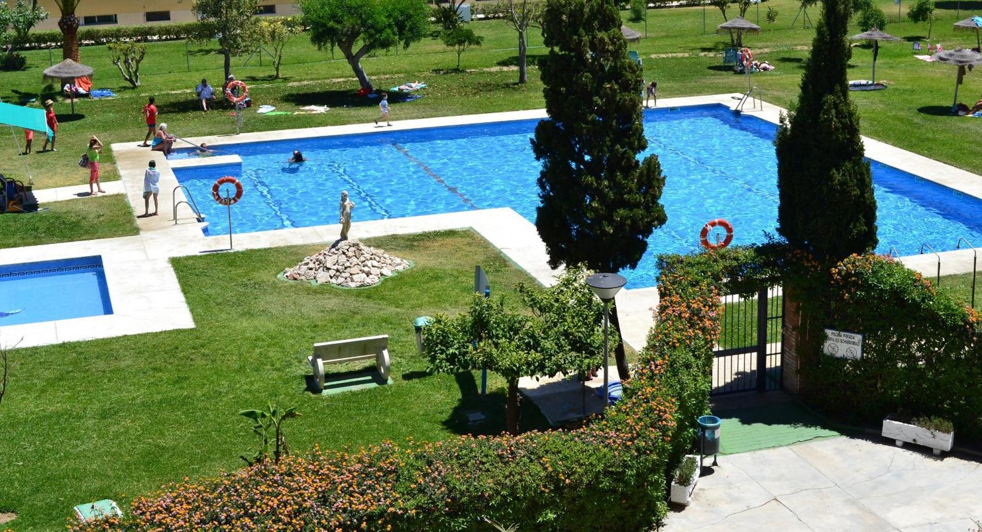 Spacious 1 Bedroom Apartment, Front, Costa Apartment Torrox