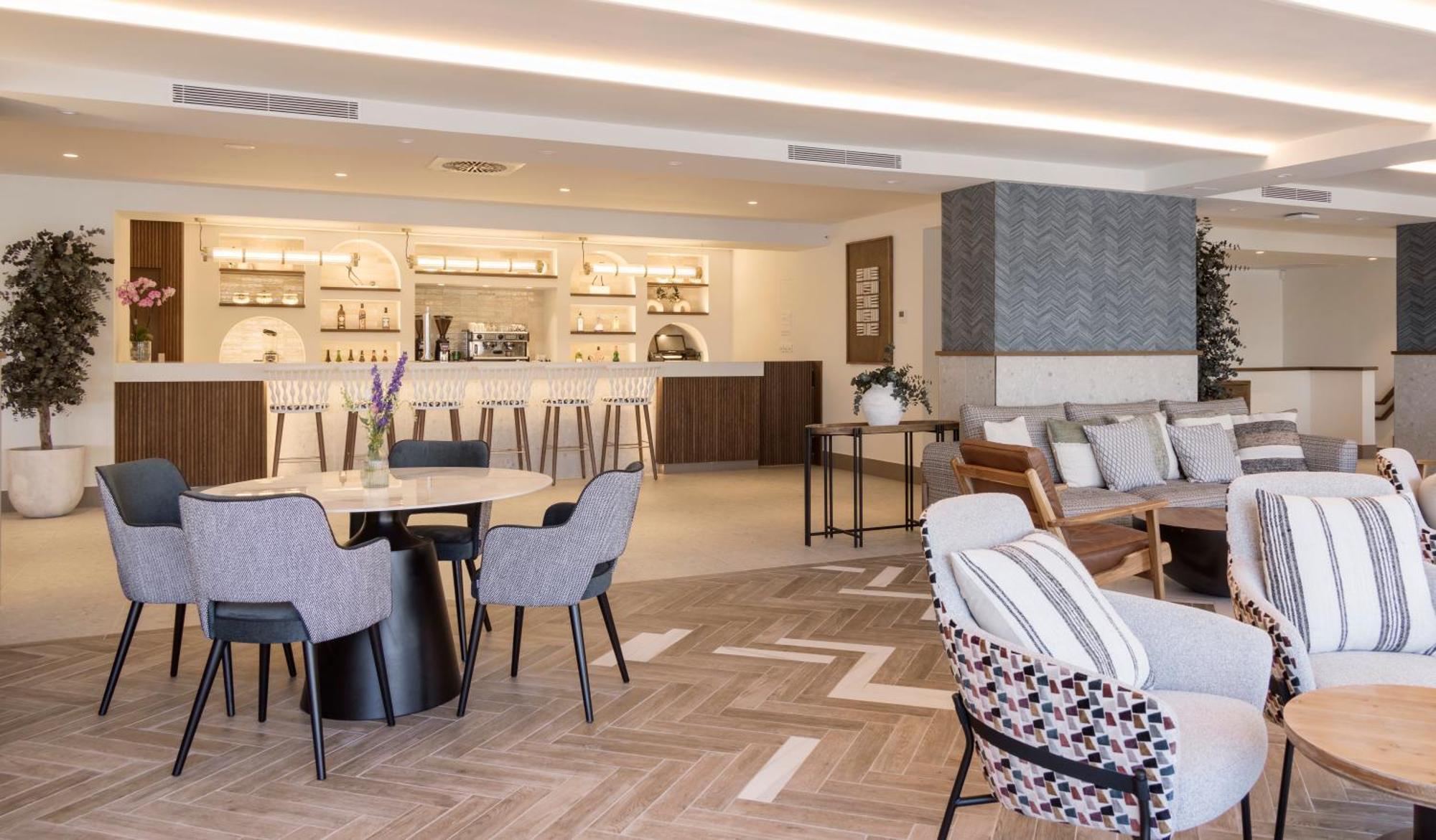 Ilunion Caleta Park Hotel 4*