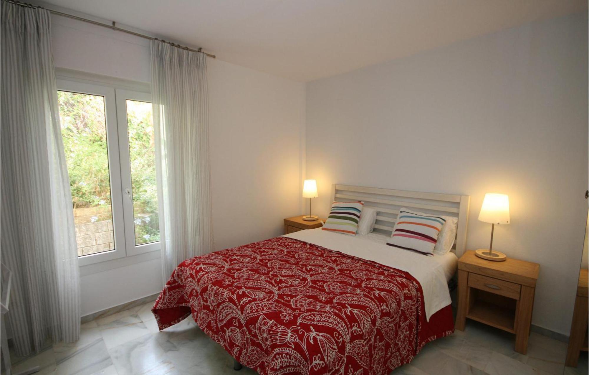 Lovely In Marbella-las Chapas Apartamento