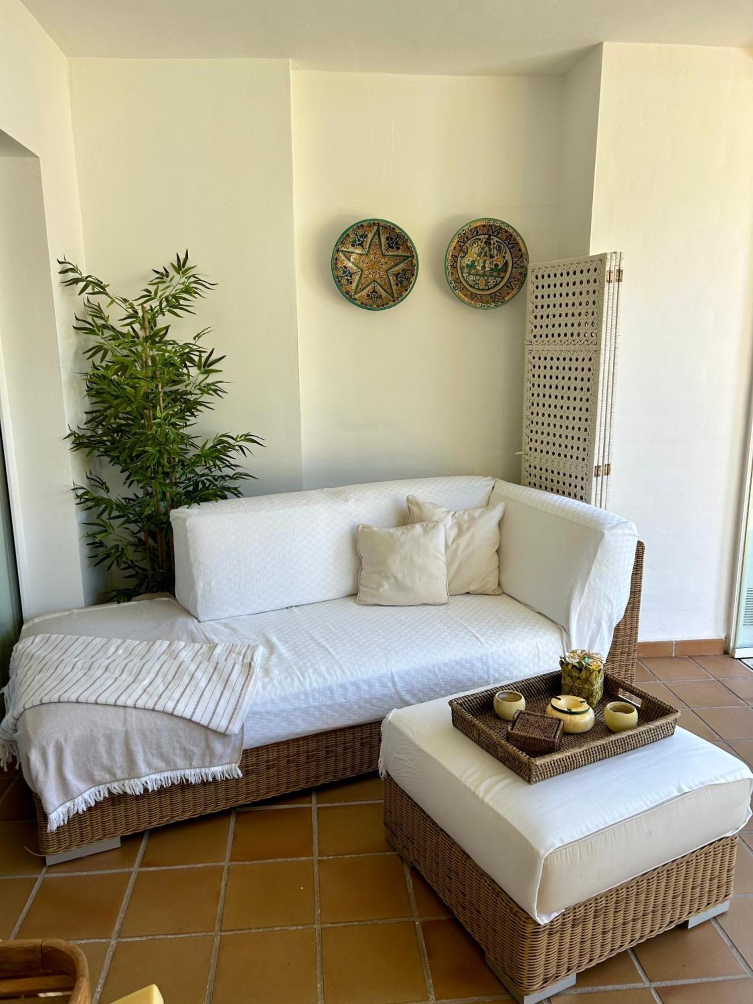 Mi Capricho, Beachfront, Grownfloor, Private Garden & Terrace