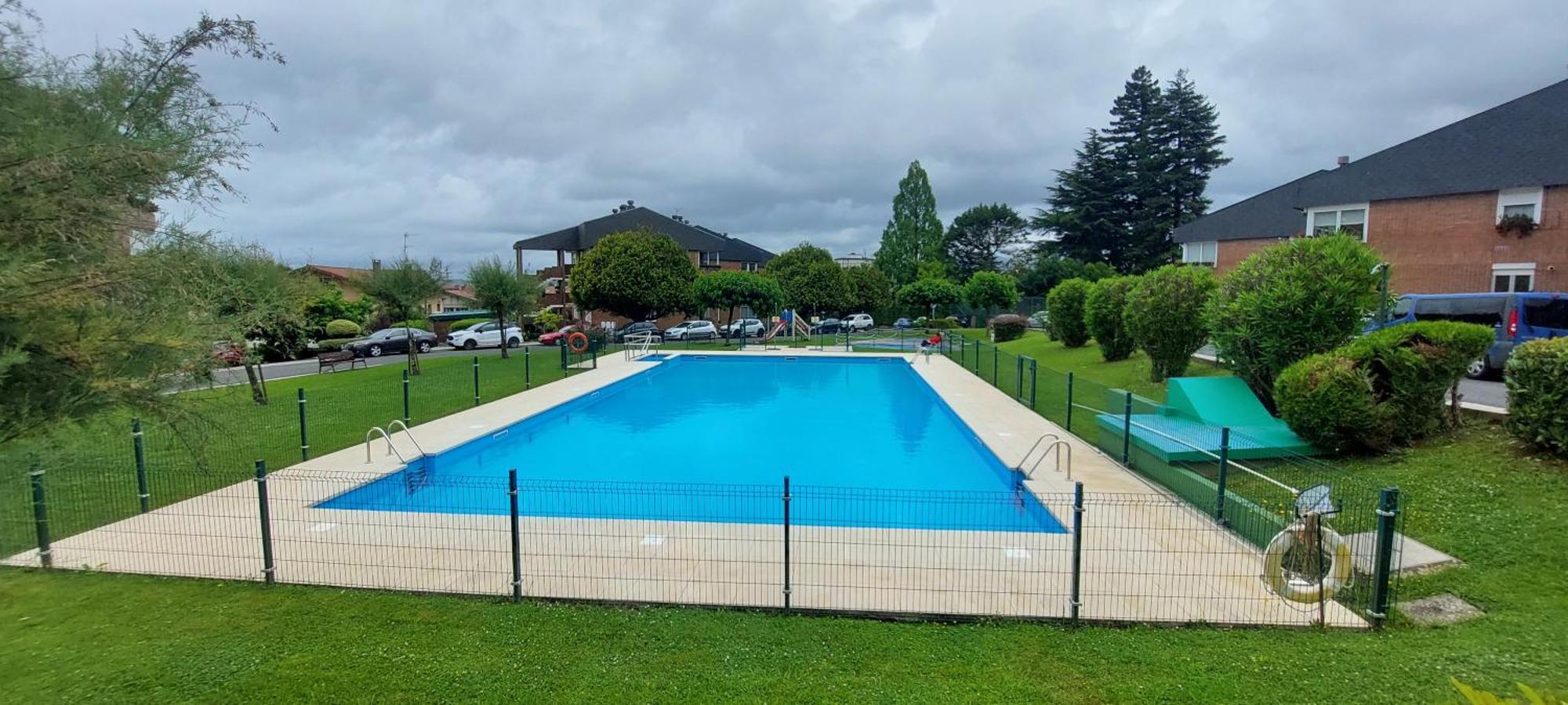 Apartment Con Piscina, Parking Y Terraza