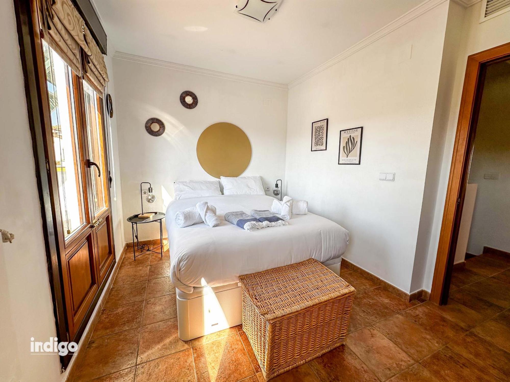 Сasa de vacaciones Ann001 Bright Two Bedroom Townhouse