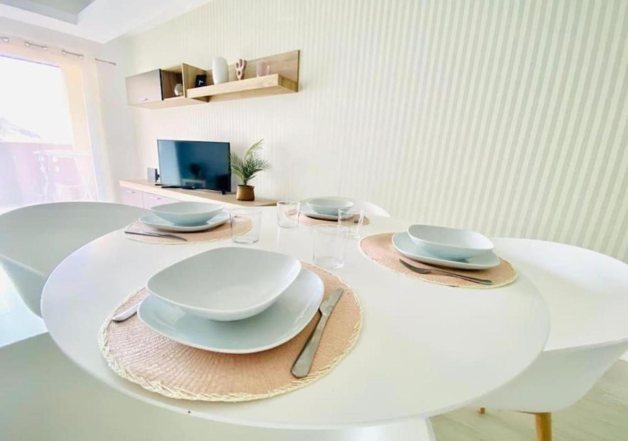 Enjoy Sunsets At Fully Equipped 2br Oceanside View By Aqua Vista Tenerife *