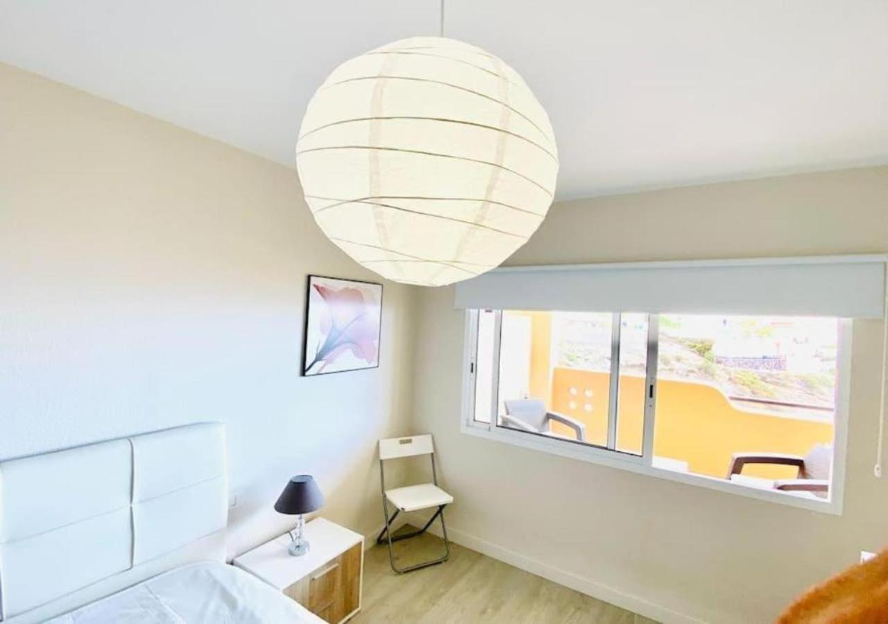 Enjoy Sunsets At Fully Equipped 2br Oceanside View By Aqua Vista Tenerife * Costa Adeje (Tenerife)