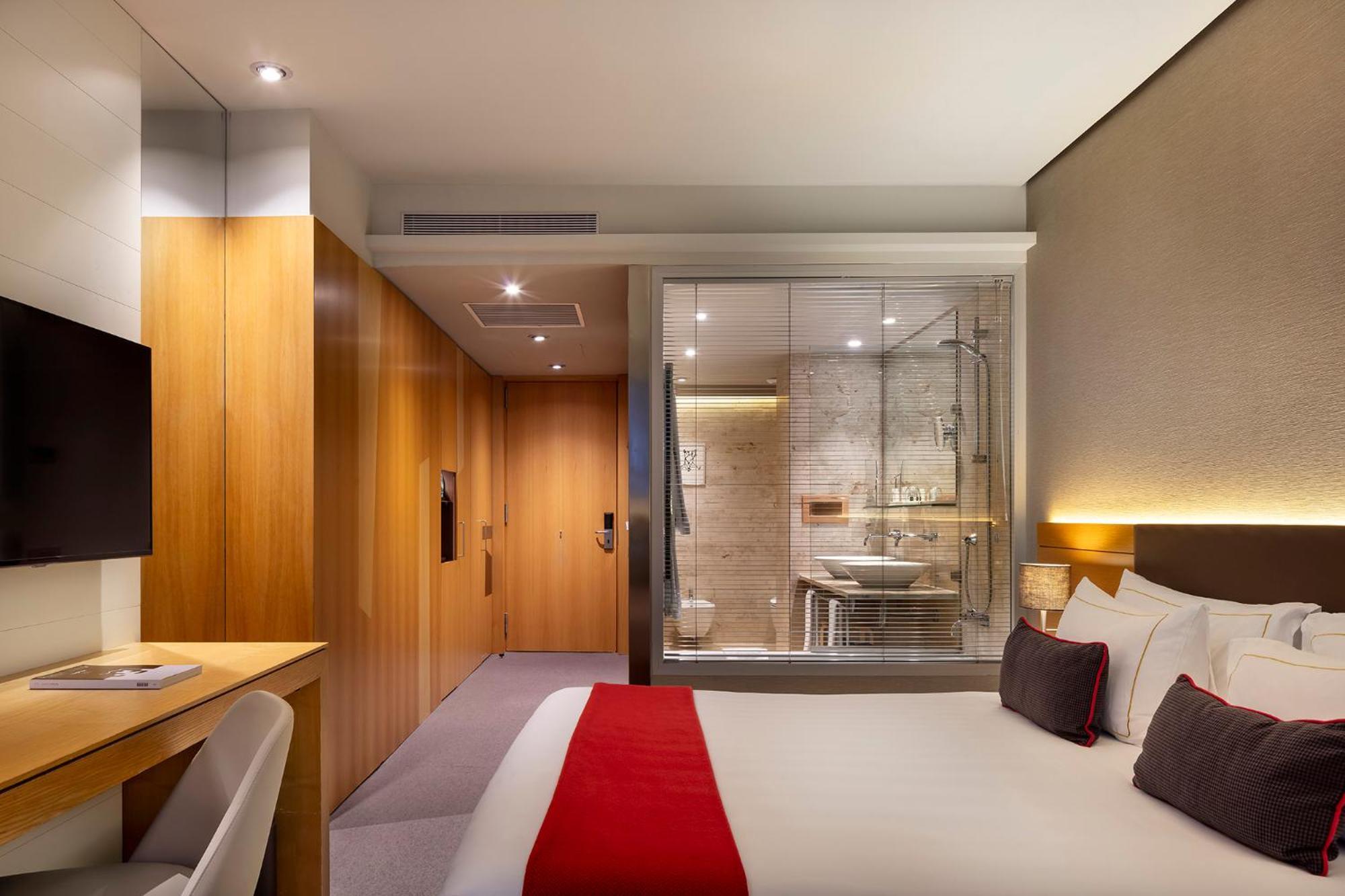 The Artist Grand Of Art Hotel