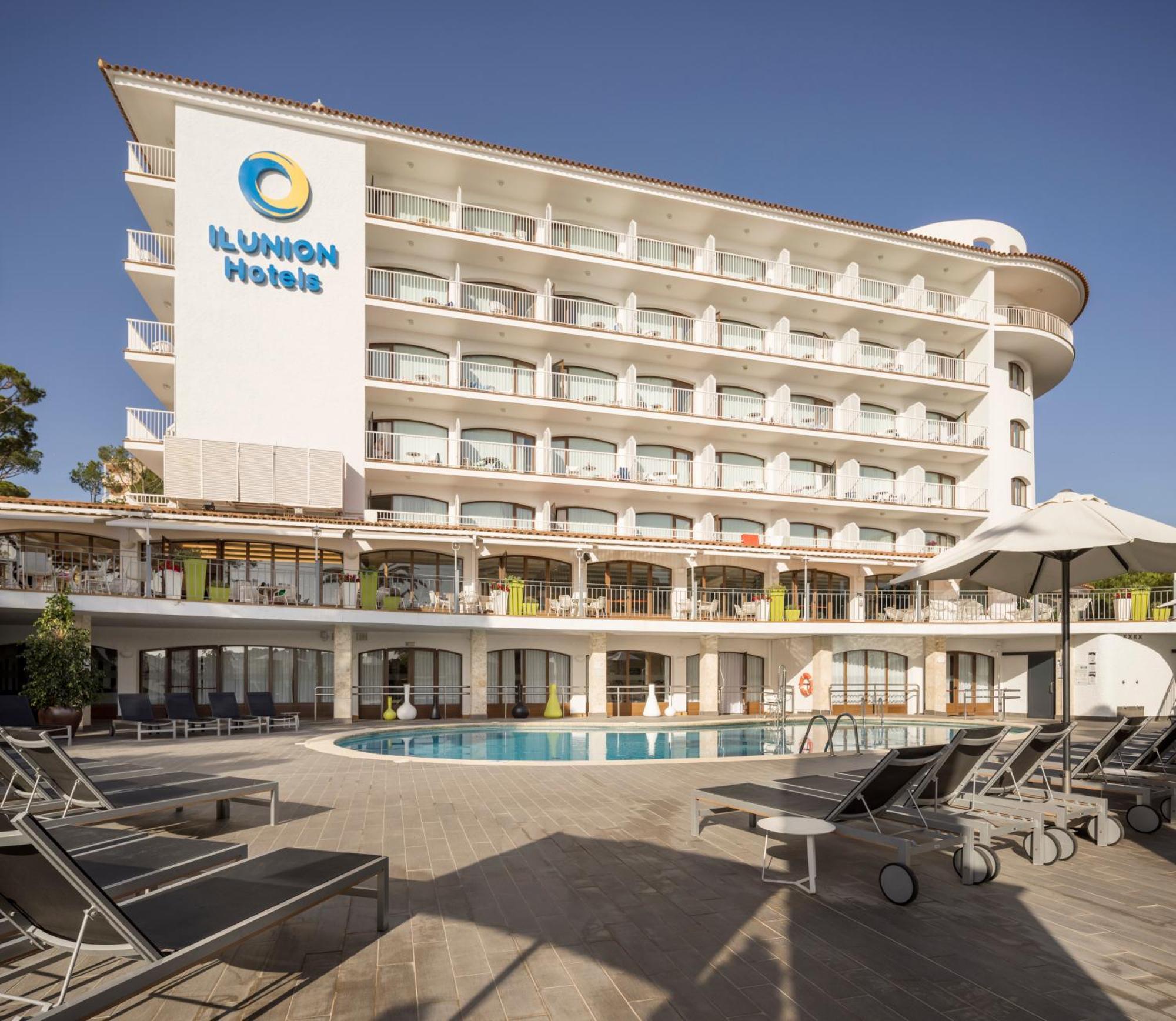 Hotel Ilunion Caleta Park 4*