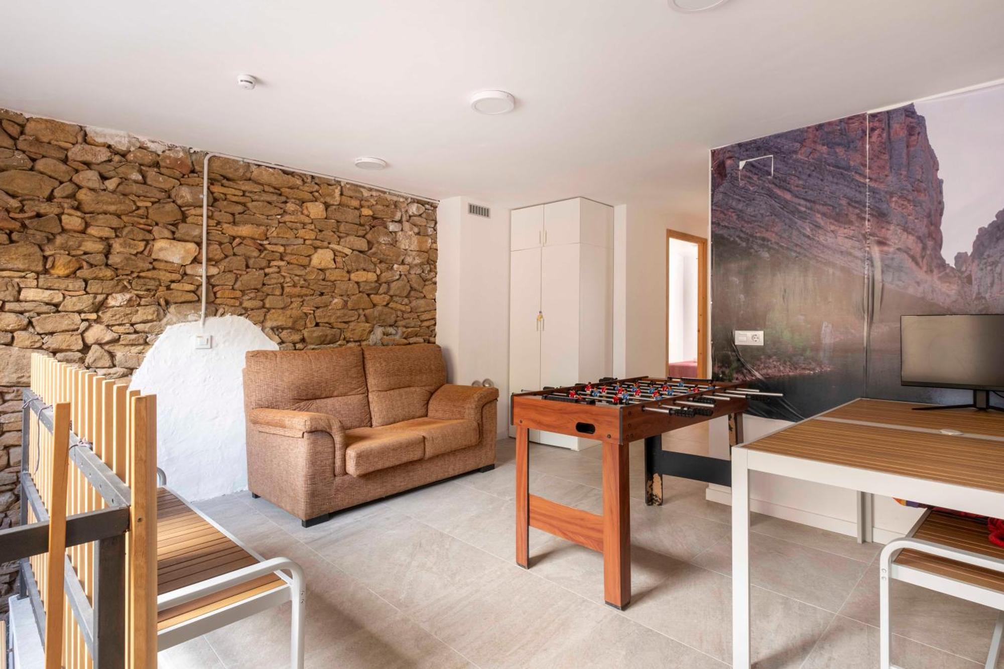 Holiday home Casa Acollidora I Familiar Amb Jardi I Barbacoa